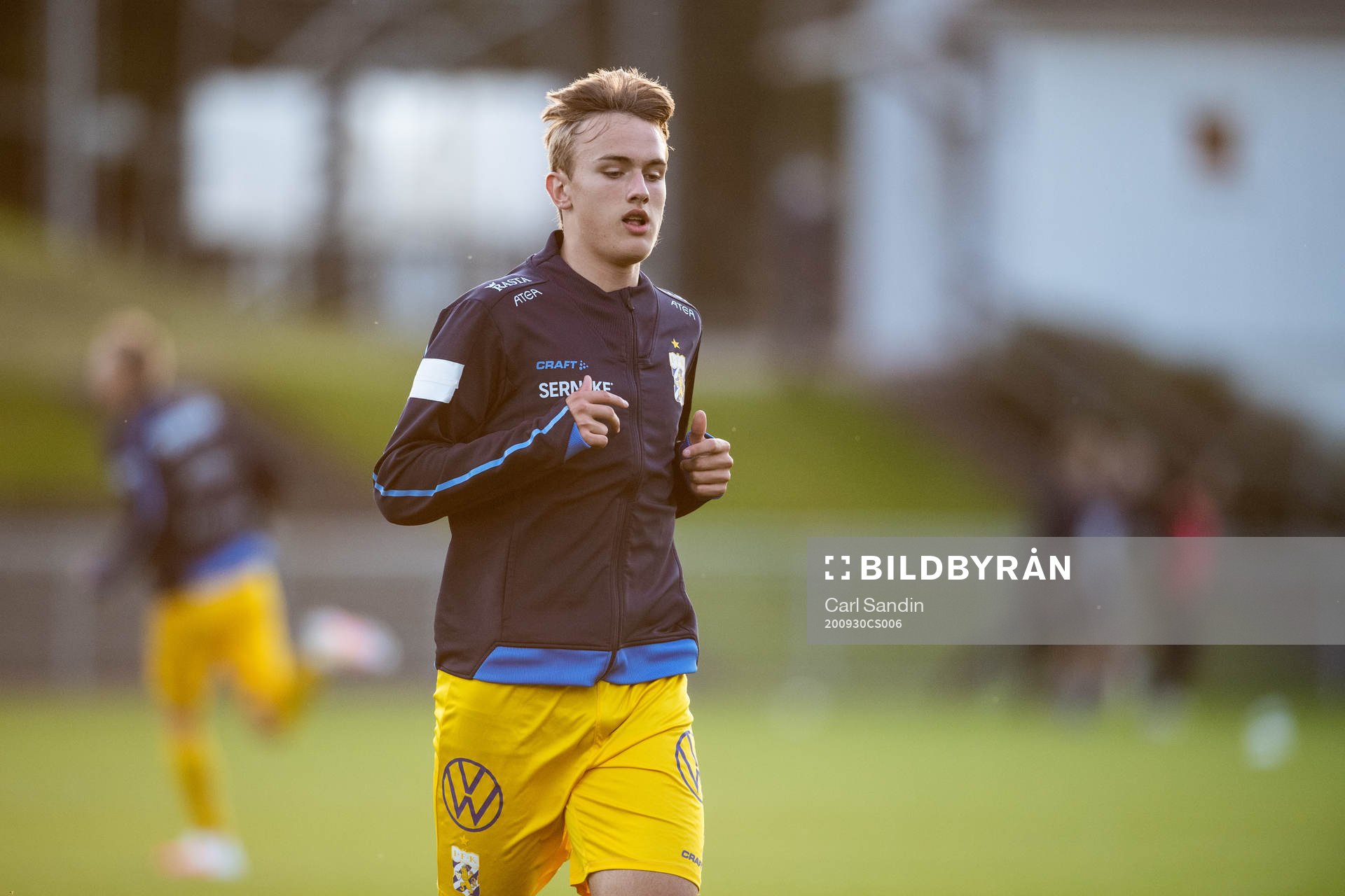 IFK Göteborg Jesper Tolinsson värmer upp