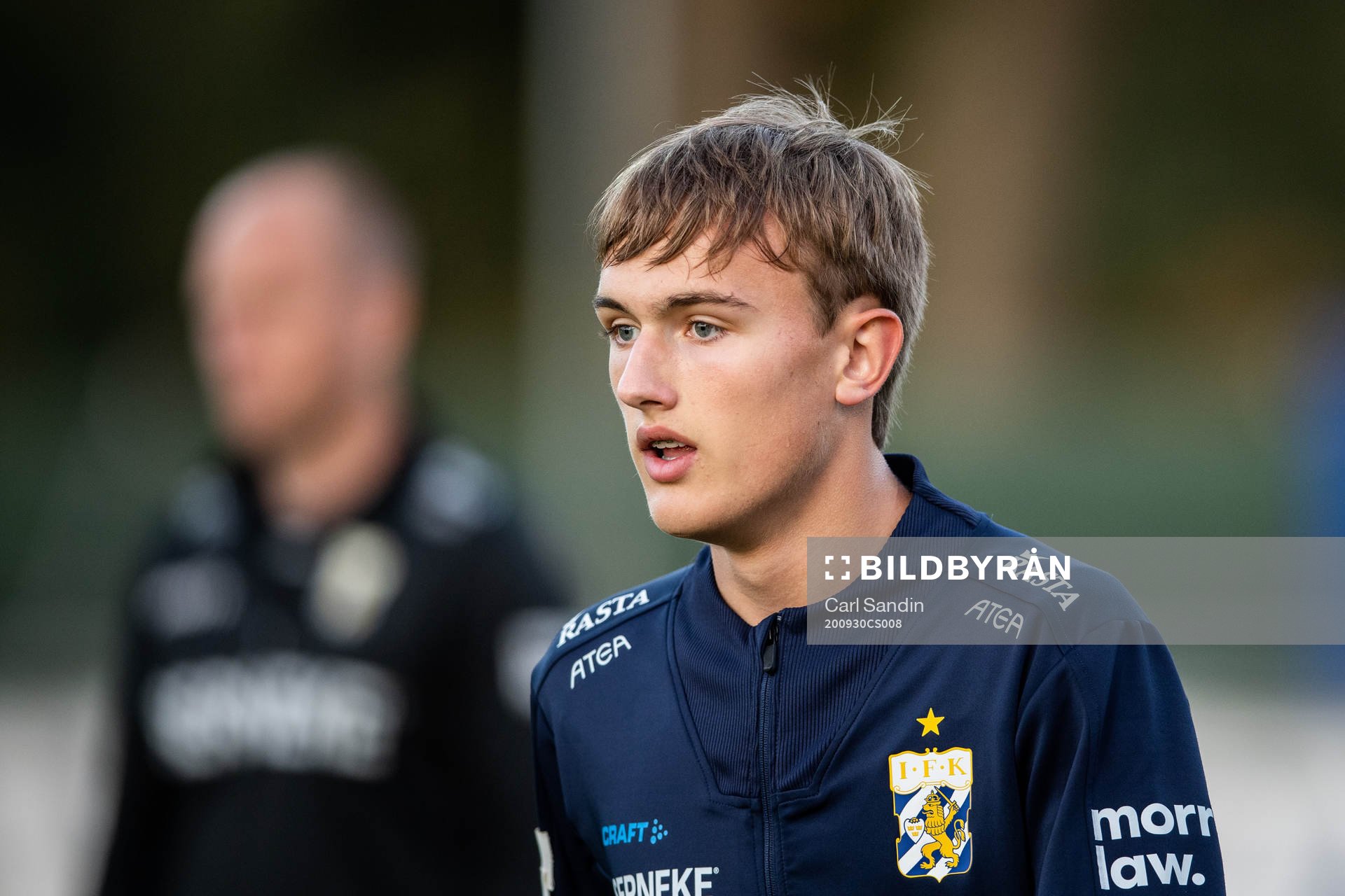 IFK Göteborg Jesper Tolinsson värmer upp