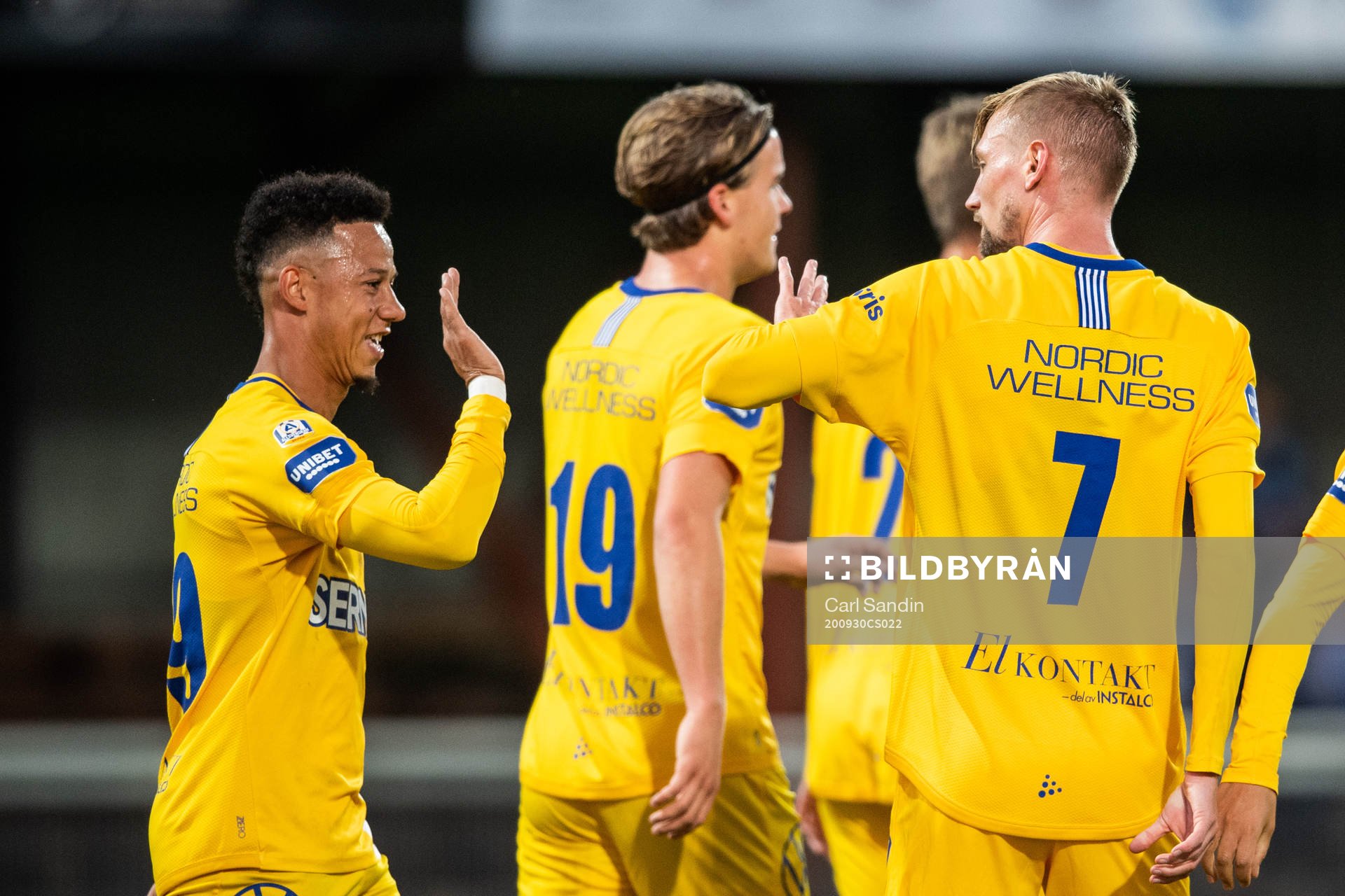 IFK Göteborg Tobias Sana och Sebastian Eriksson jublar