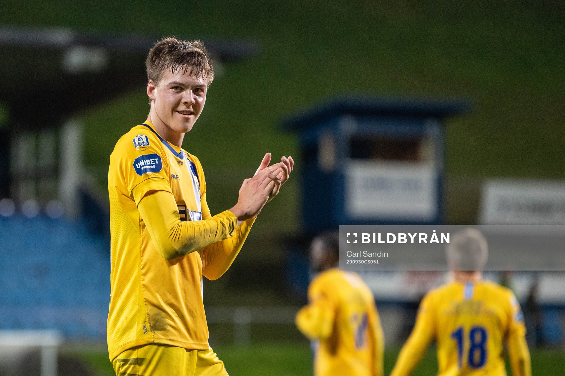 IFK Göteborg Emil Holm tackar publiken