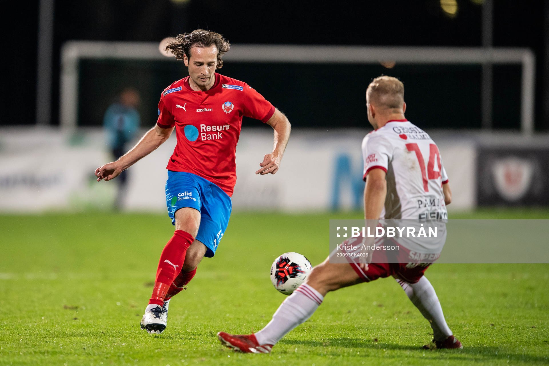 Helsingborgs Mix Diskerud mot Halmias Robin Thomasson
