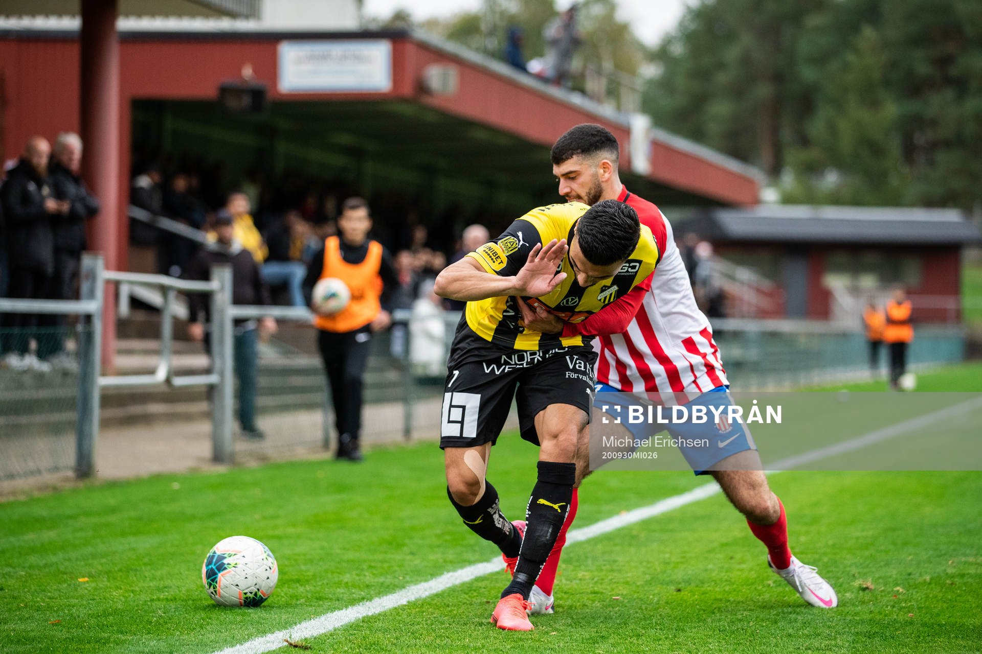Häckens Ahmed Yasin och Angereds Michel Hilon