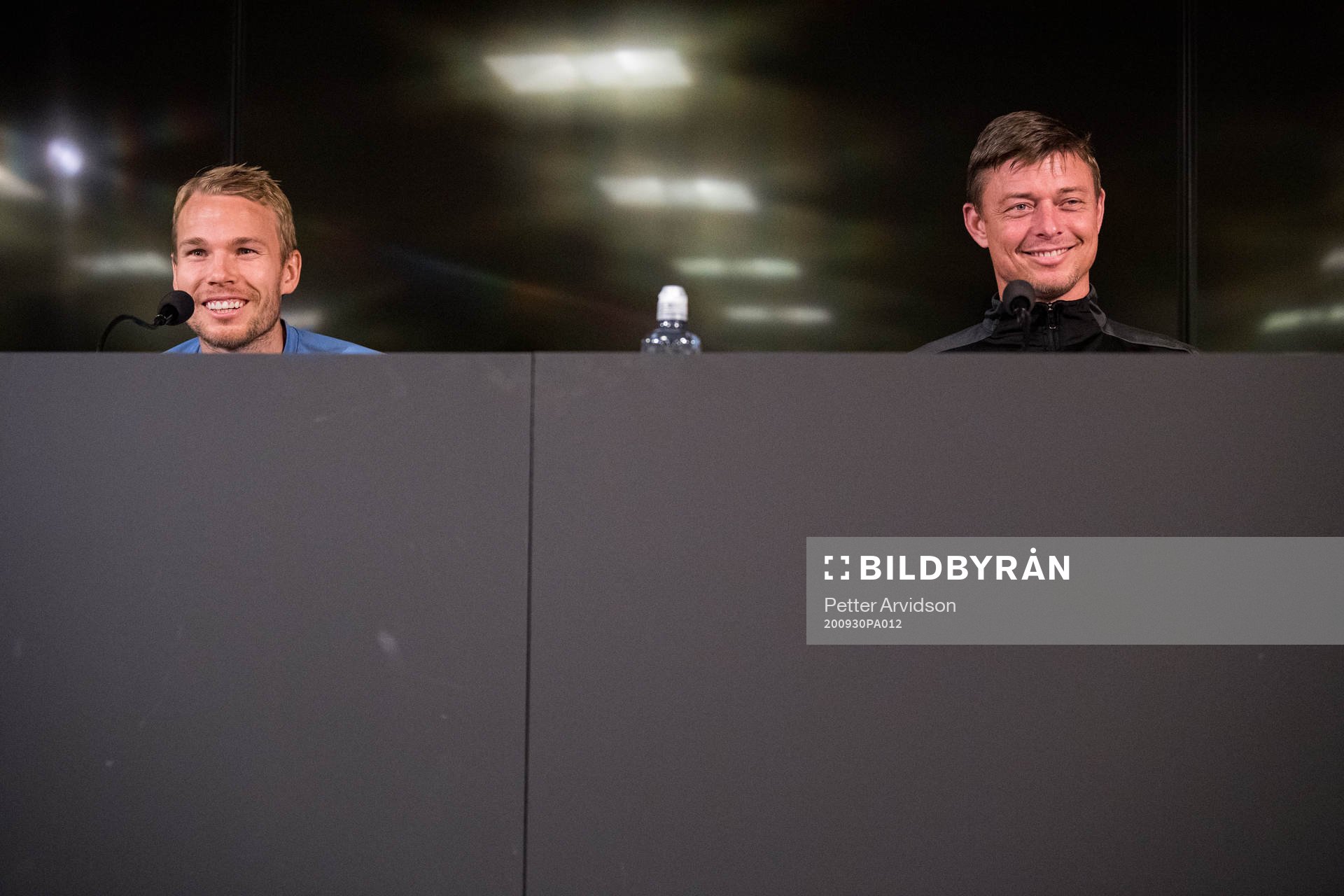 Oscar Lewicki and Jon Dahl Tomasson, head coach
