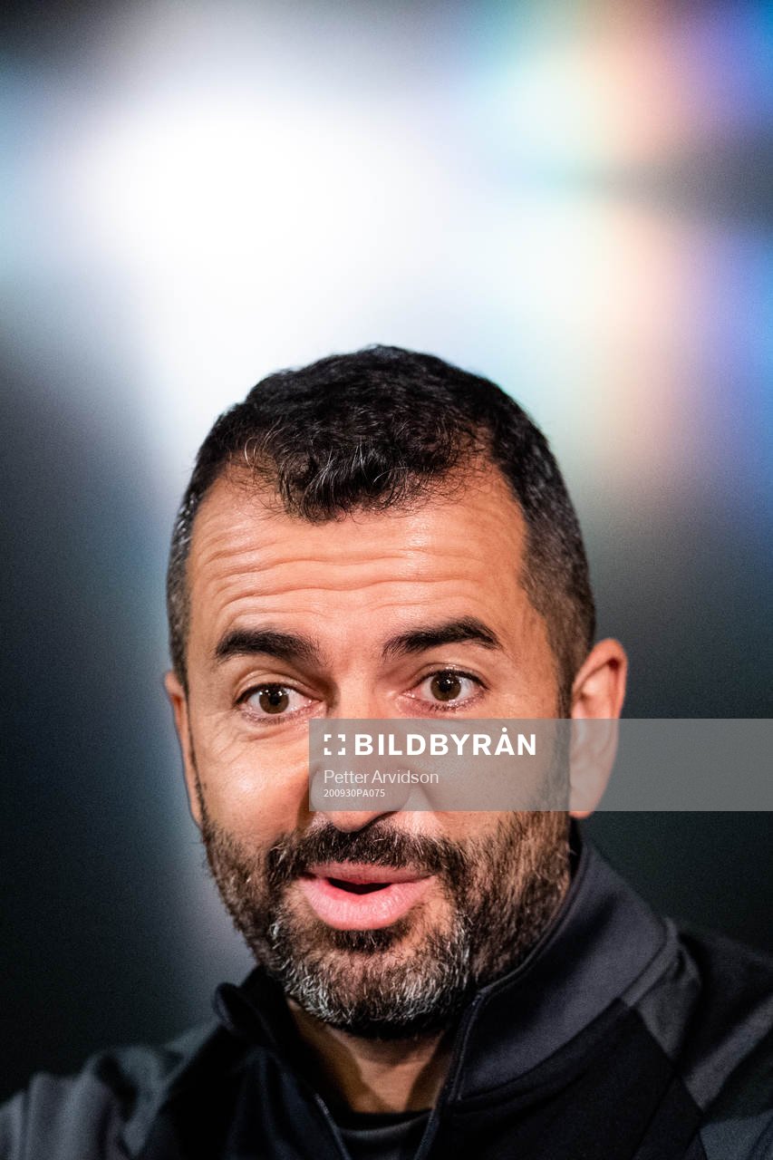 Diego Martinez, head coach of Granada