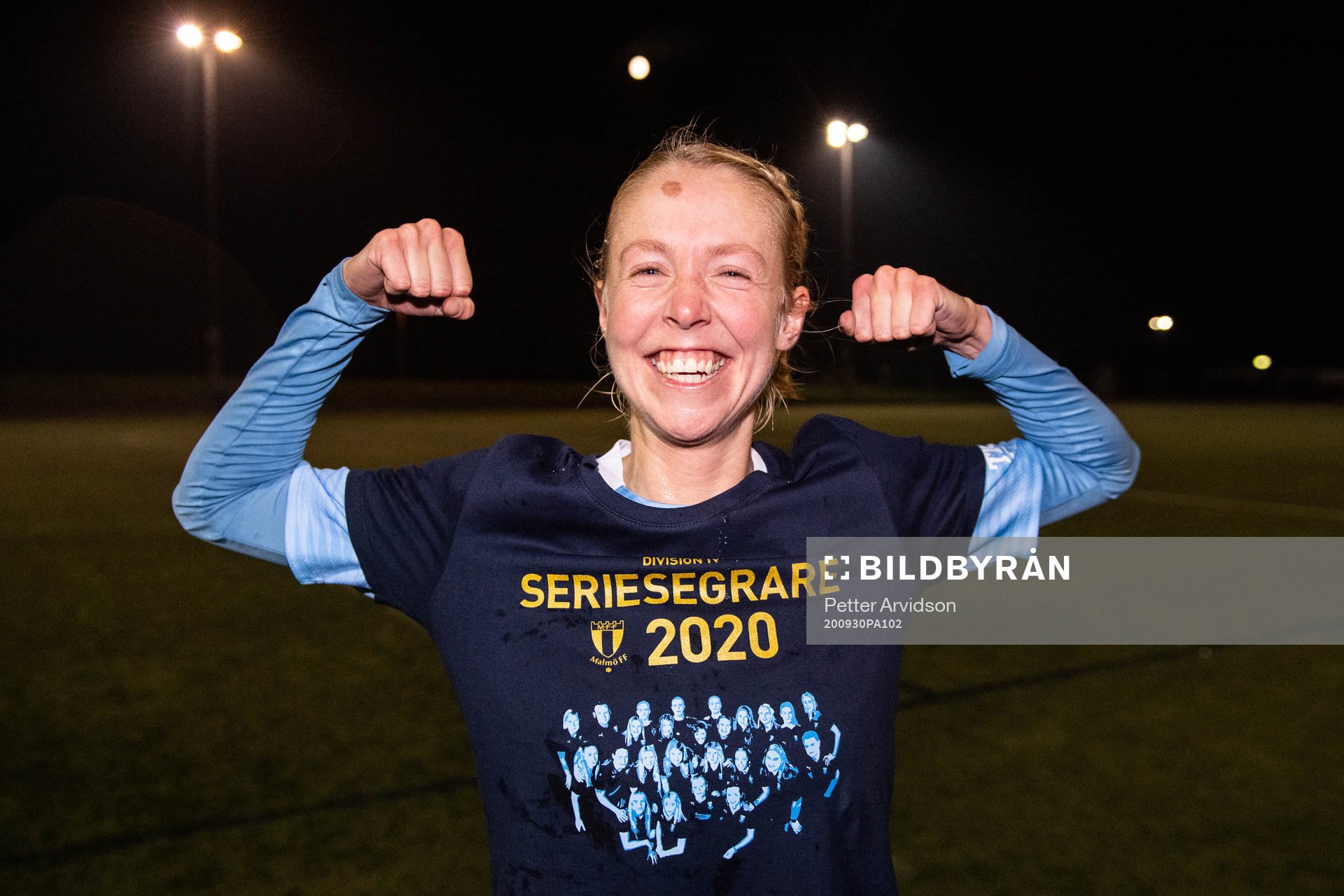 Malmö FFs Stina Stadig jublar