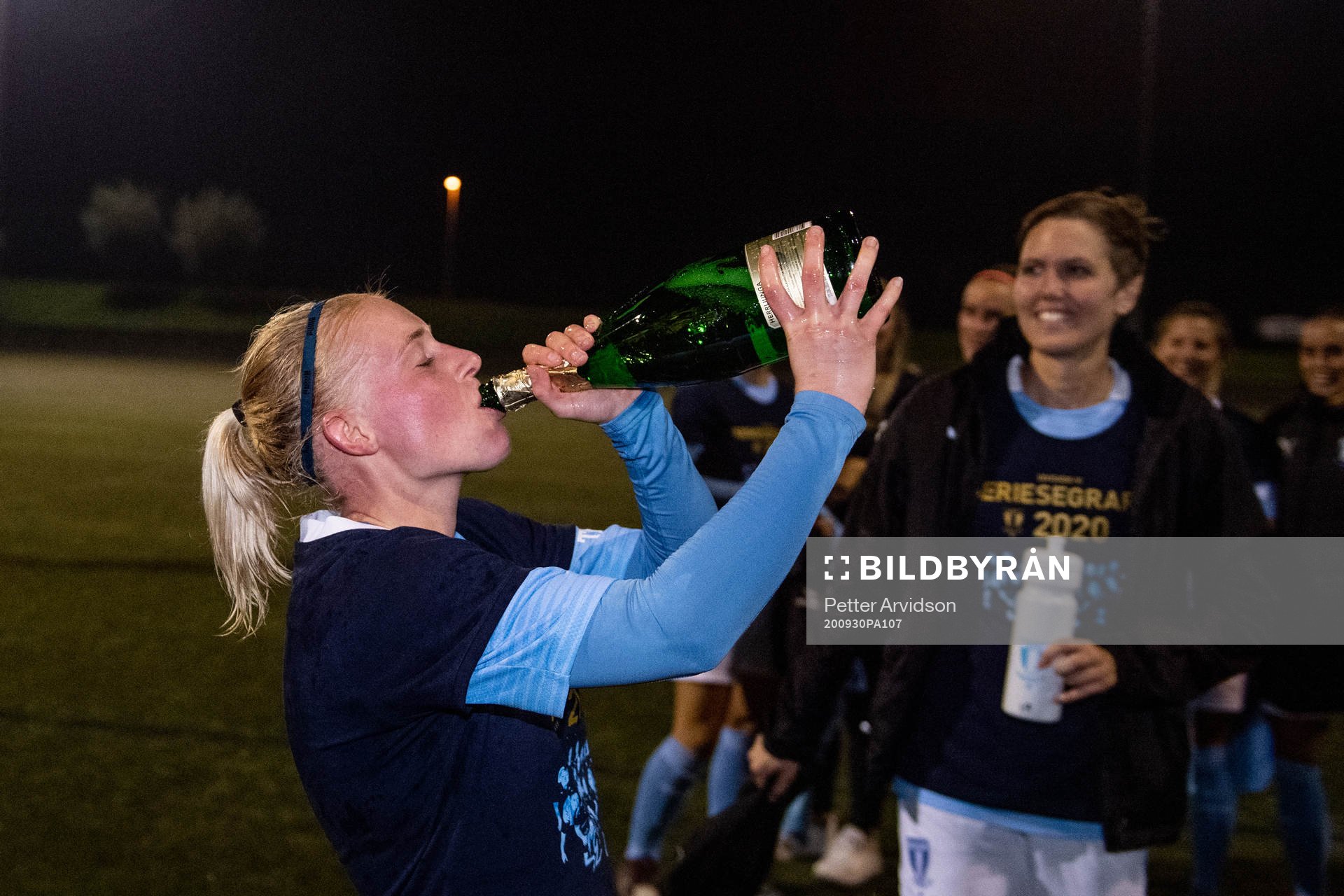 Malmö FFs Melina Skarström jublar