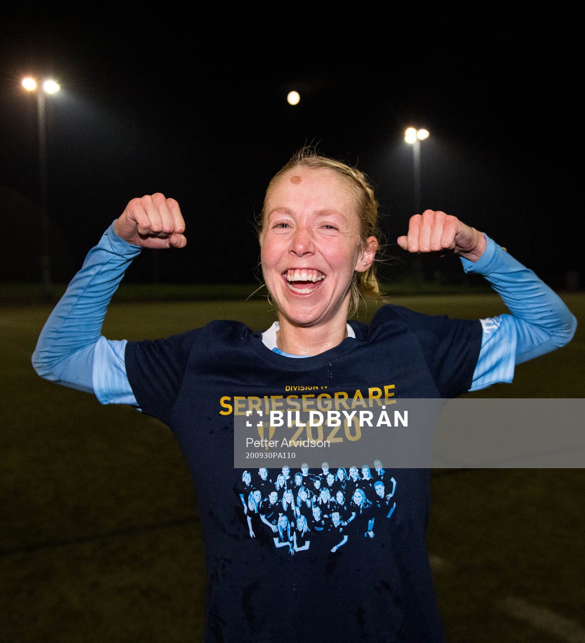 Malmö FFs Stina Stadig jublar