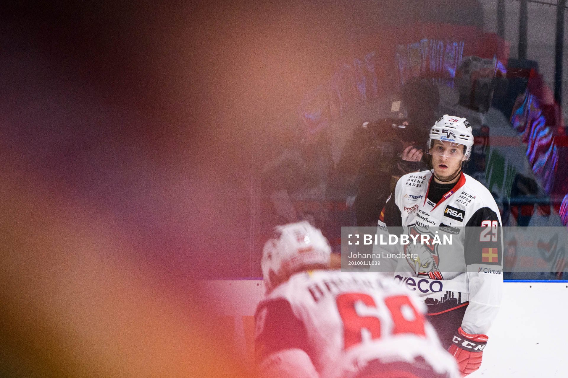 Malmö Redhawks Eric Engstrand deppar