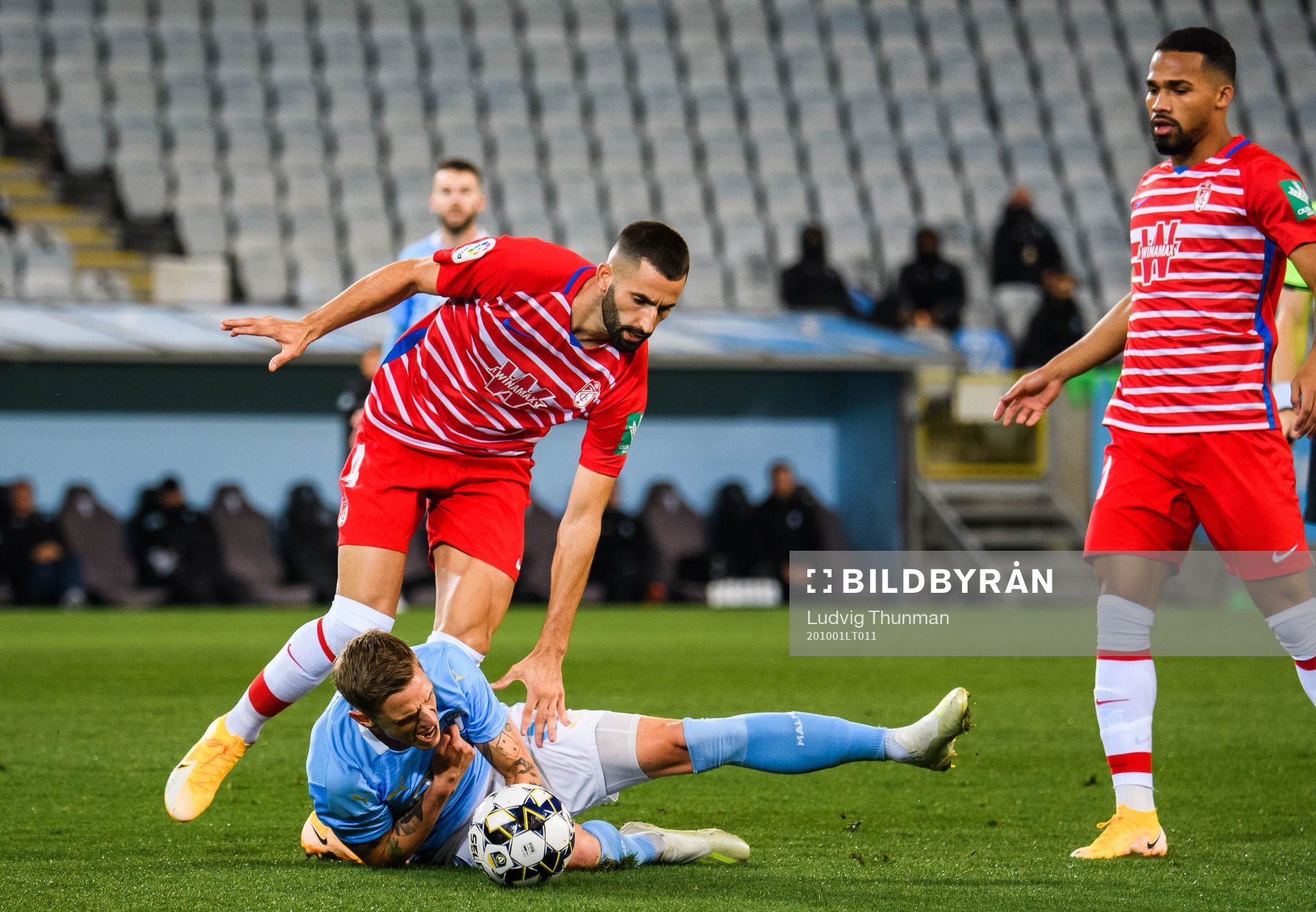 Sören Rieks of Malmö FF and Gonalons of Granada