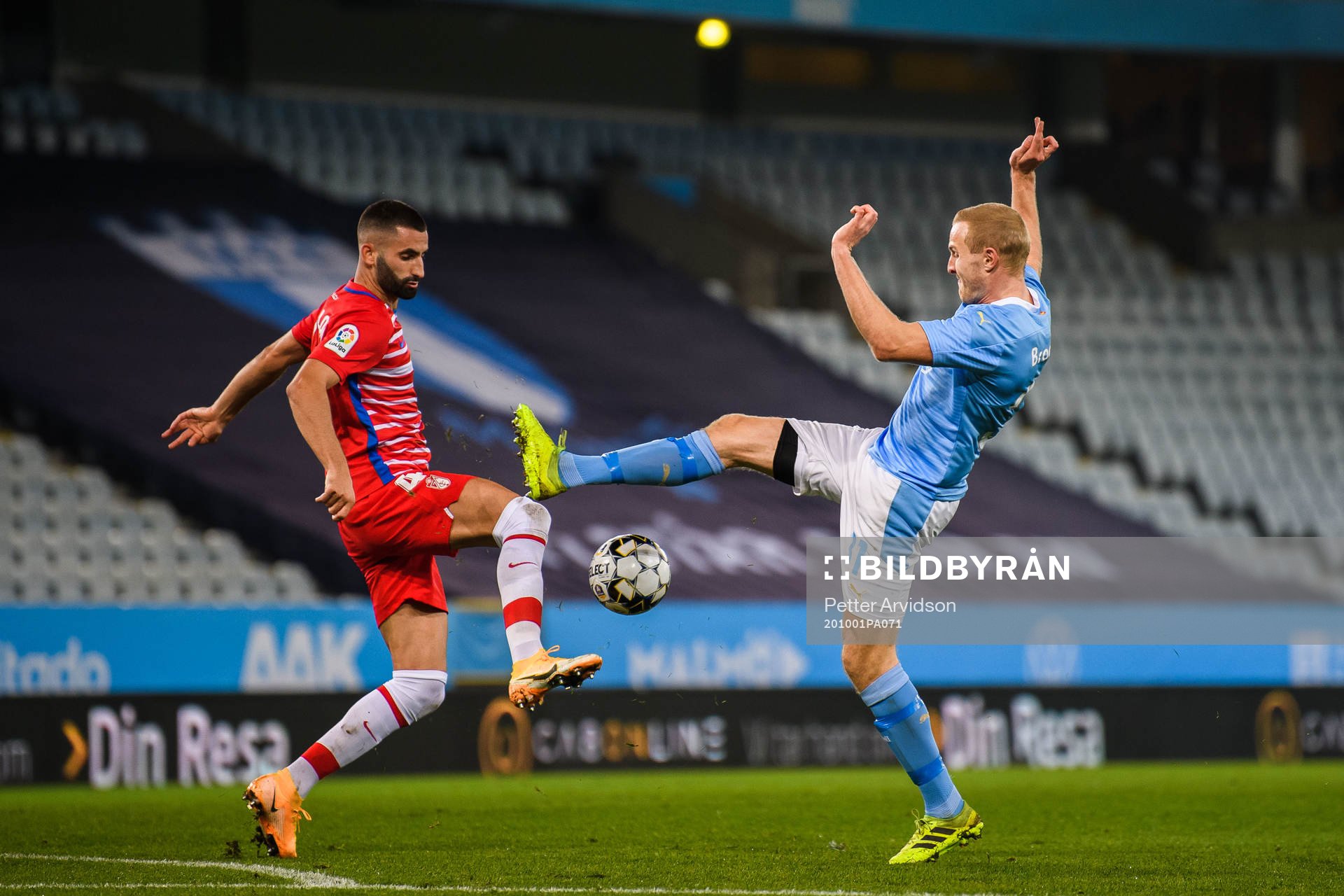 Gonalons of Granada and Franz Brorsson of Malmö FF