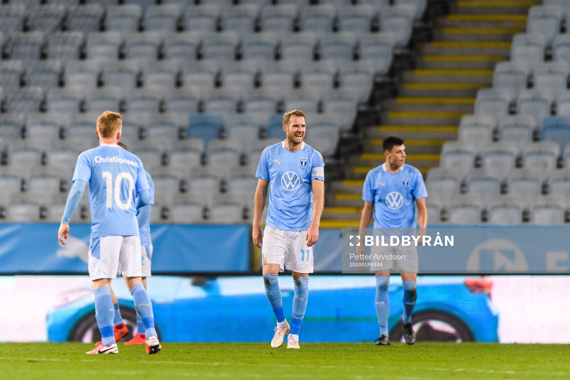 Ola Toivonen of Malmö FF looks dejected