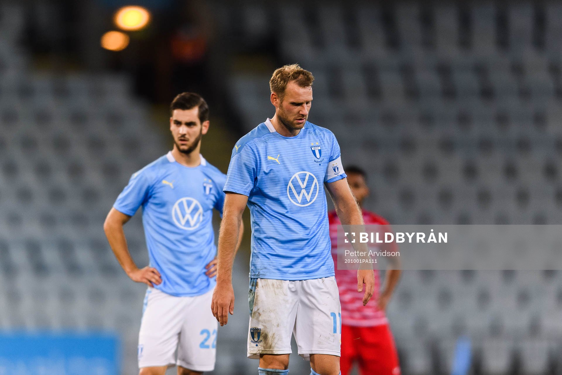 Ola Toivonen of Malmö FF looks dejected
