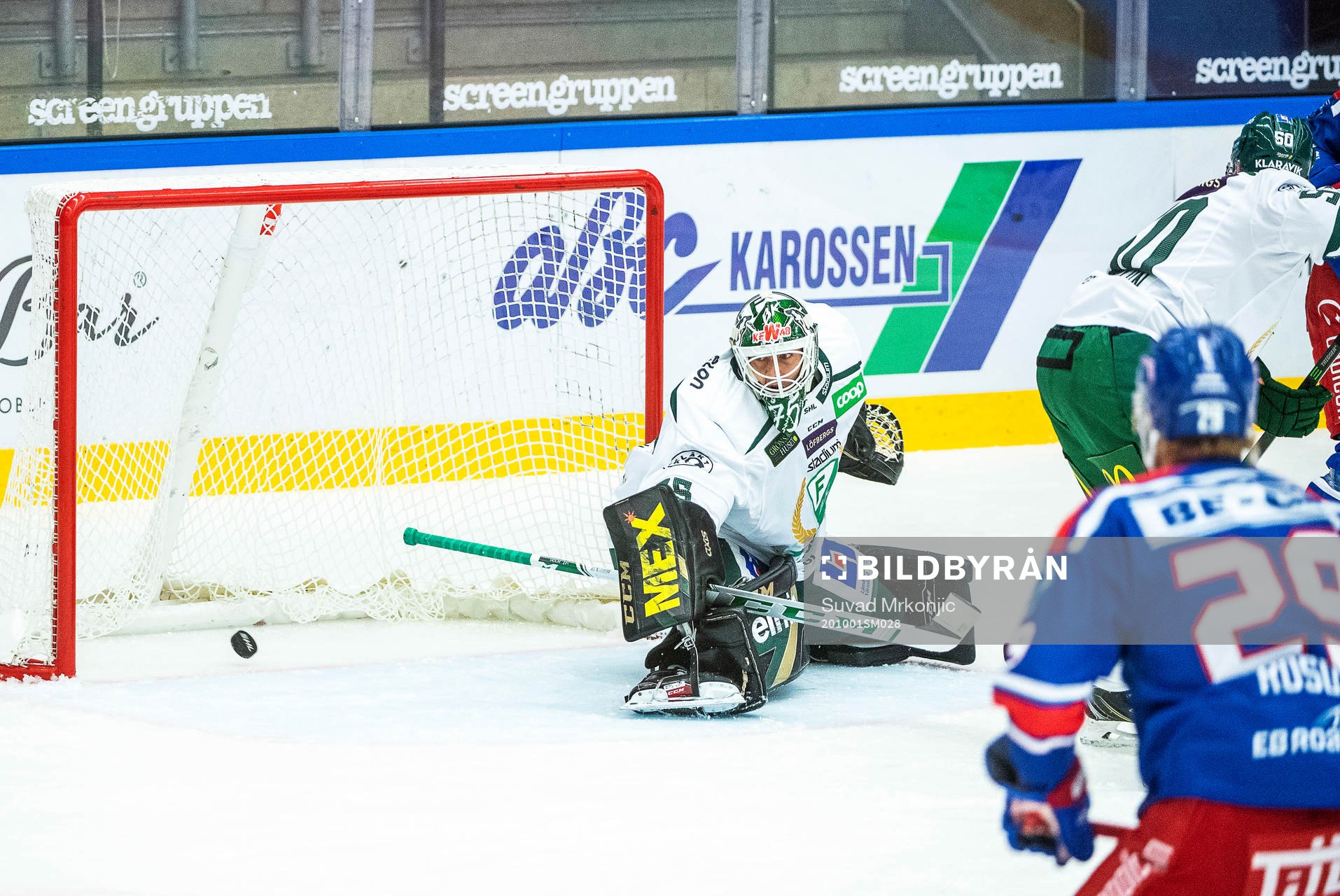Oskarshamns Kim Strömberg  (ej i bild) gör här 2-1 bakom