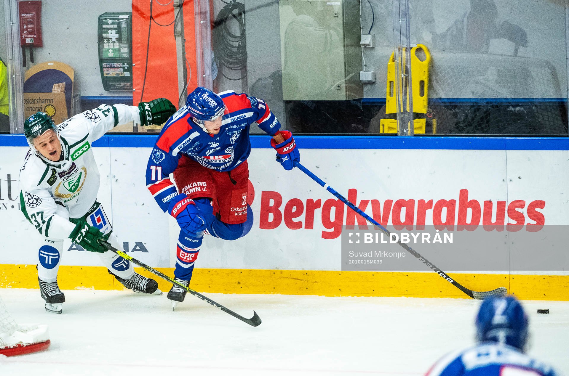 Oskarshamns Joakim Thelin och Färjestads Adam Ginning