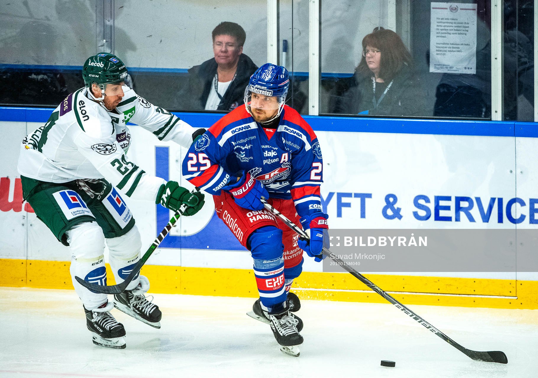 Oskarshamns Johannes Salmonsson och Färjestads Jonathon