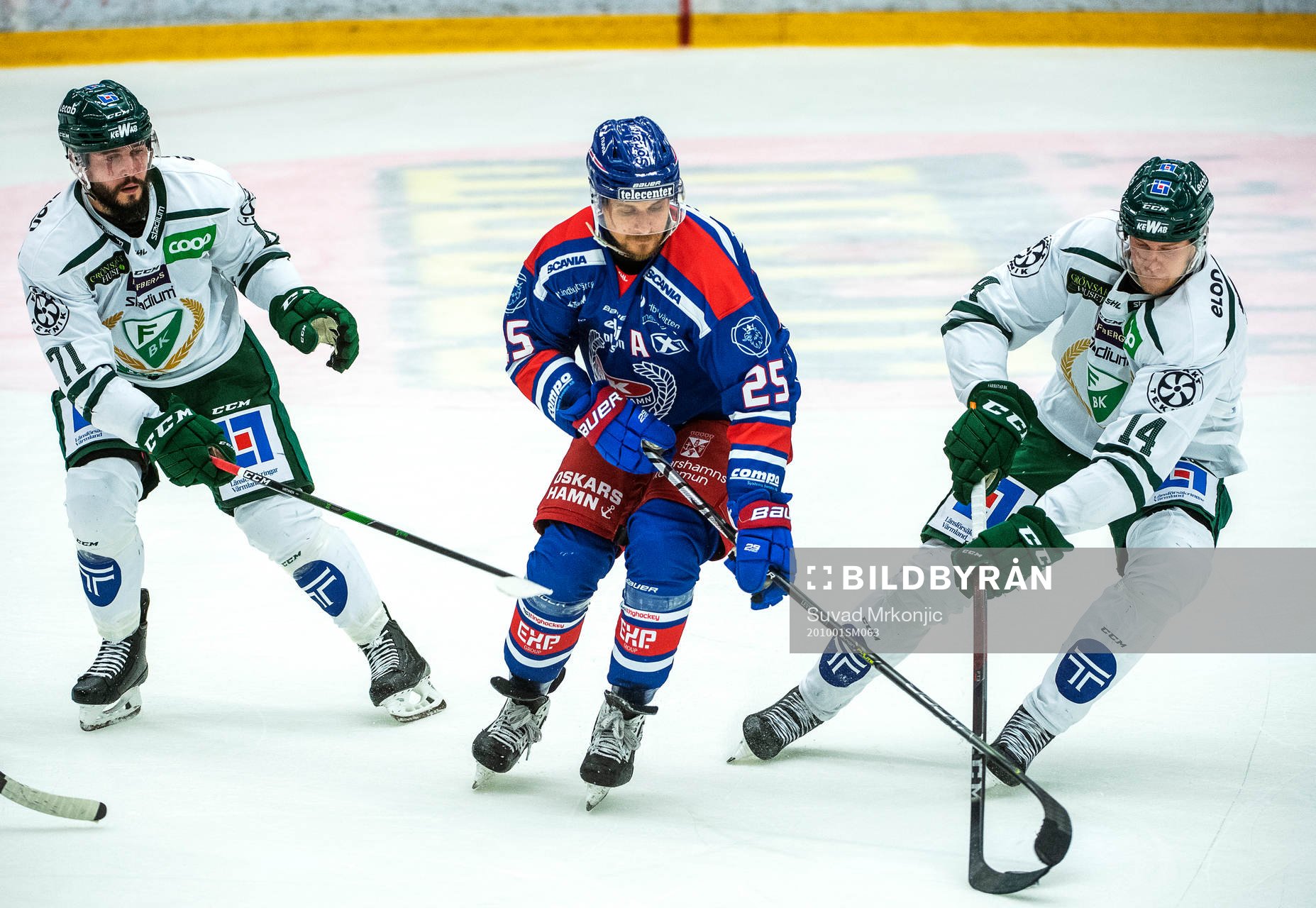 Oskarshamns Johannes Salmonsson mot Färjestads Victor