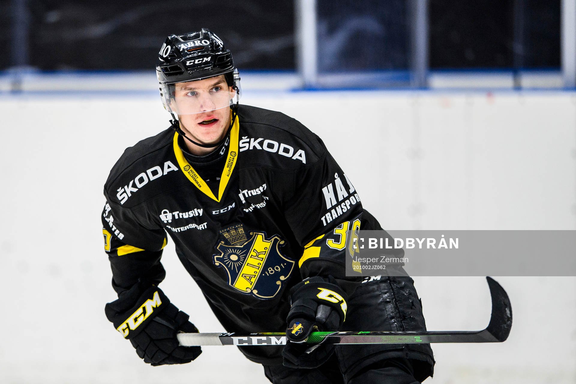 s Anton Holm