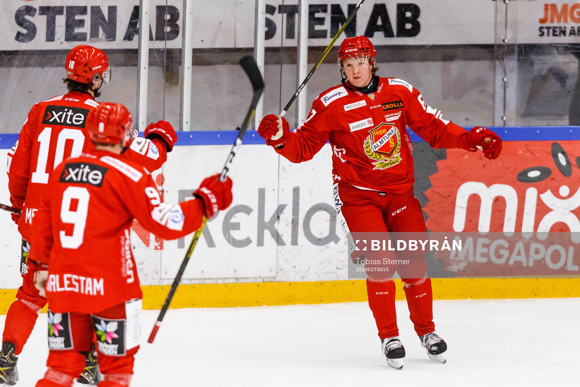 Almtunas Jesper Norbäck jublar