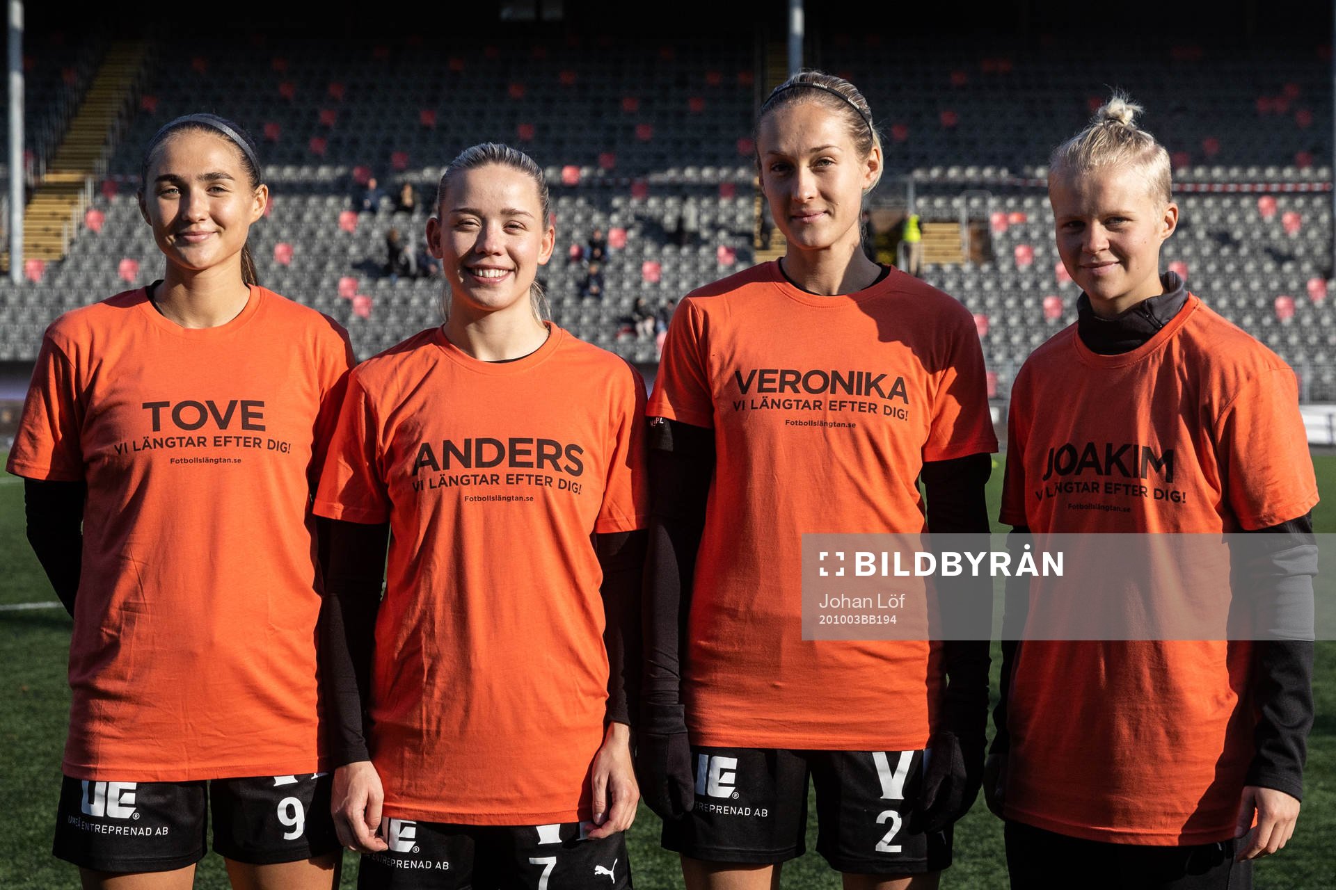 Umeås Lova Lundin, Elin Nilsson, Sanna Kullberg och Nikolina Lundin Lundström poserar för ett porträtt tinför fotbollsmatchen i Damallsvenskan mellan Umeå och Kopparbergs/Göteborg den 3 oktober 2020 i Umeå.