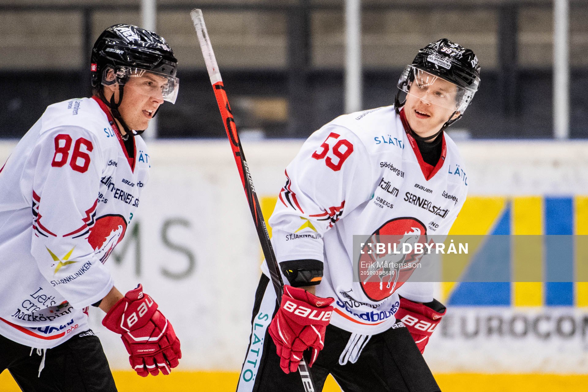Vita Hästens David Åslin och Topi Nättinen
