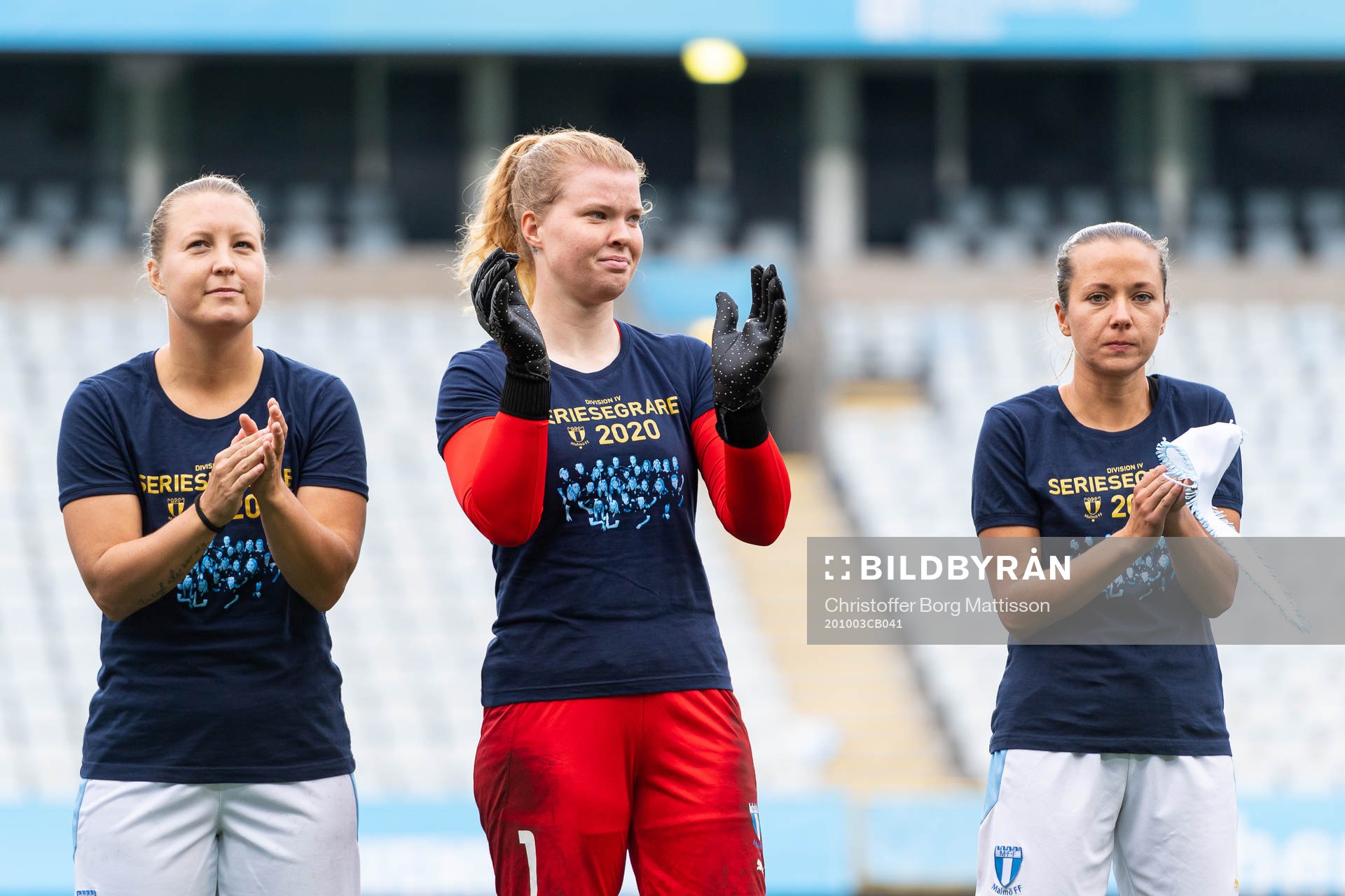 Malmö FFs Caroline Williamsdotter, målvakt Emma Svensson