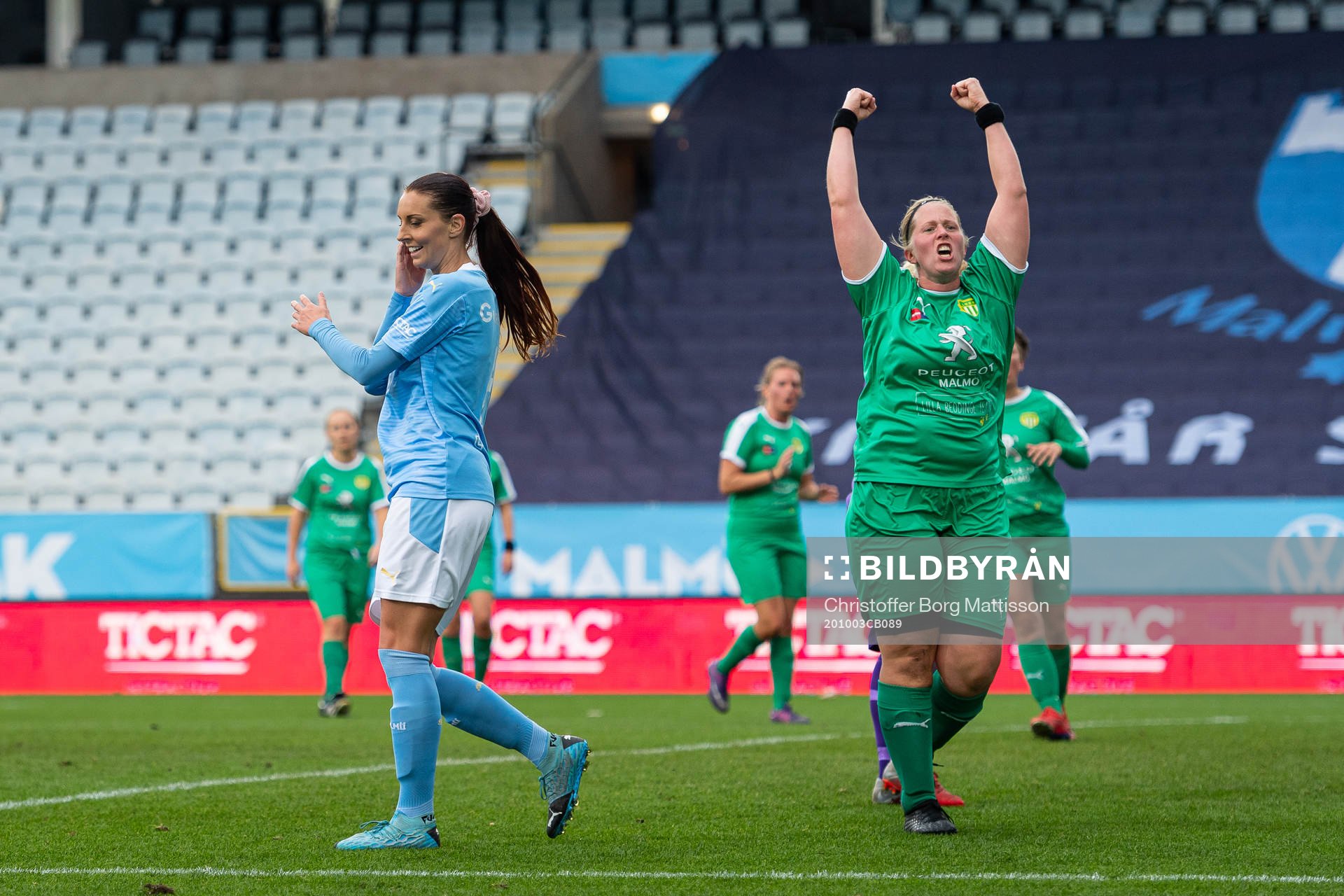 Malmö FFs Malin Gunnarsson och Lilla Beddinges Ulrika
