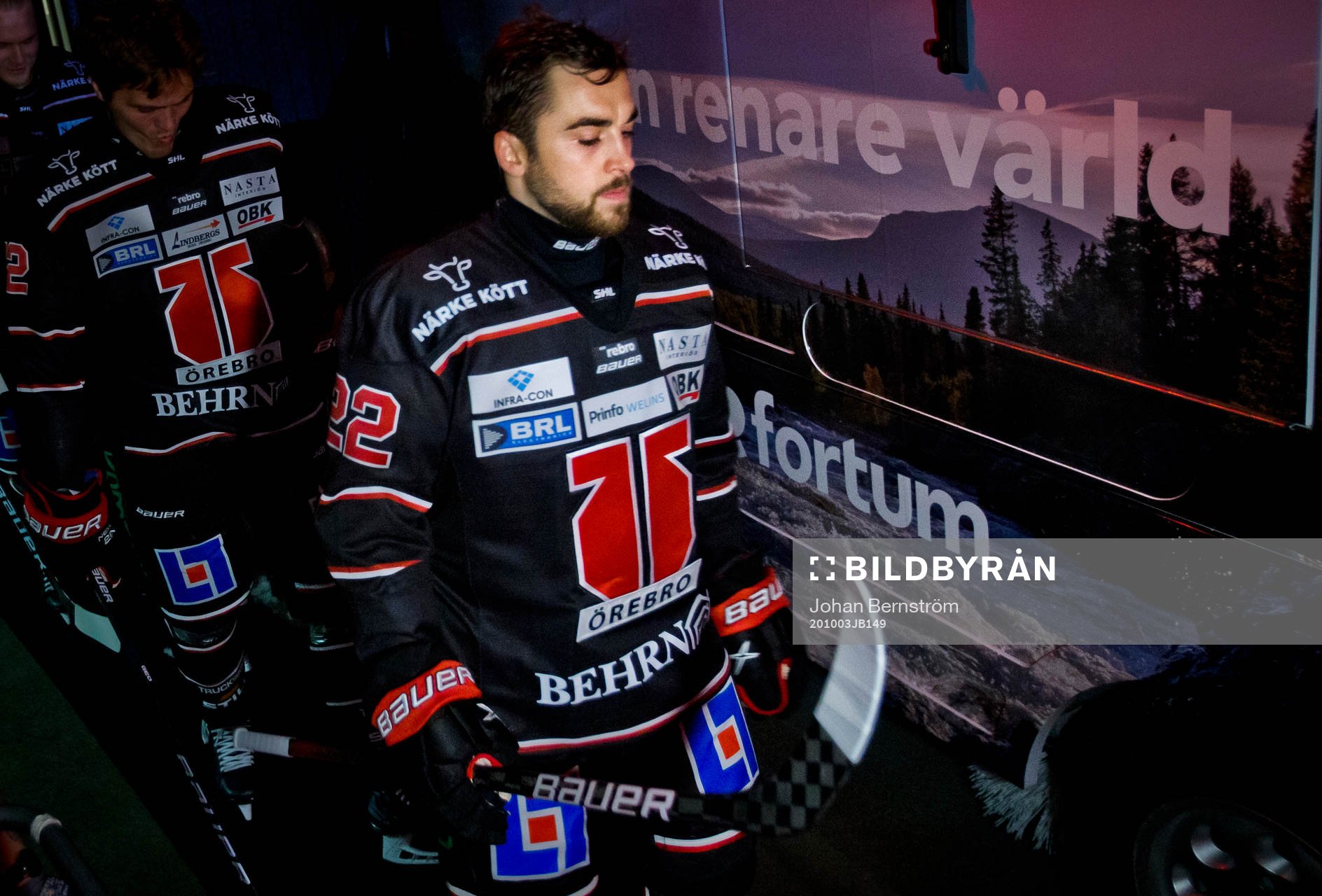 Örebros Jonathan Andersson utan hjälm