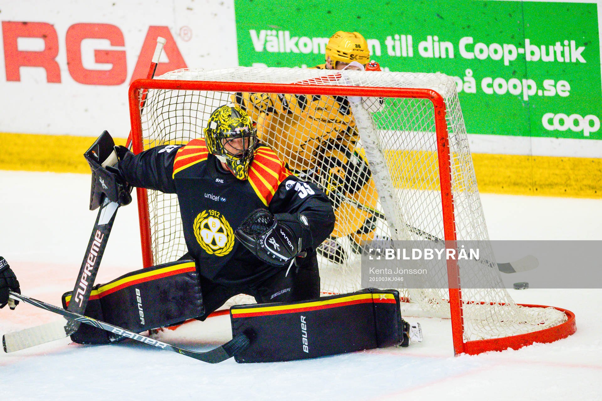Brynäs målvakt Samuel Ersson