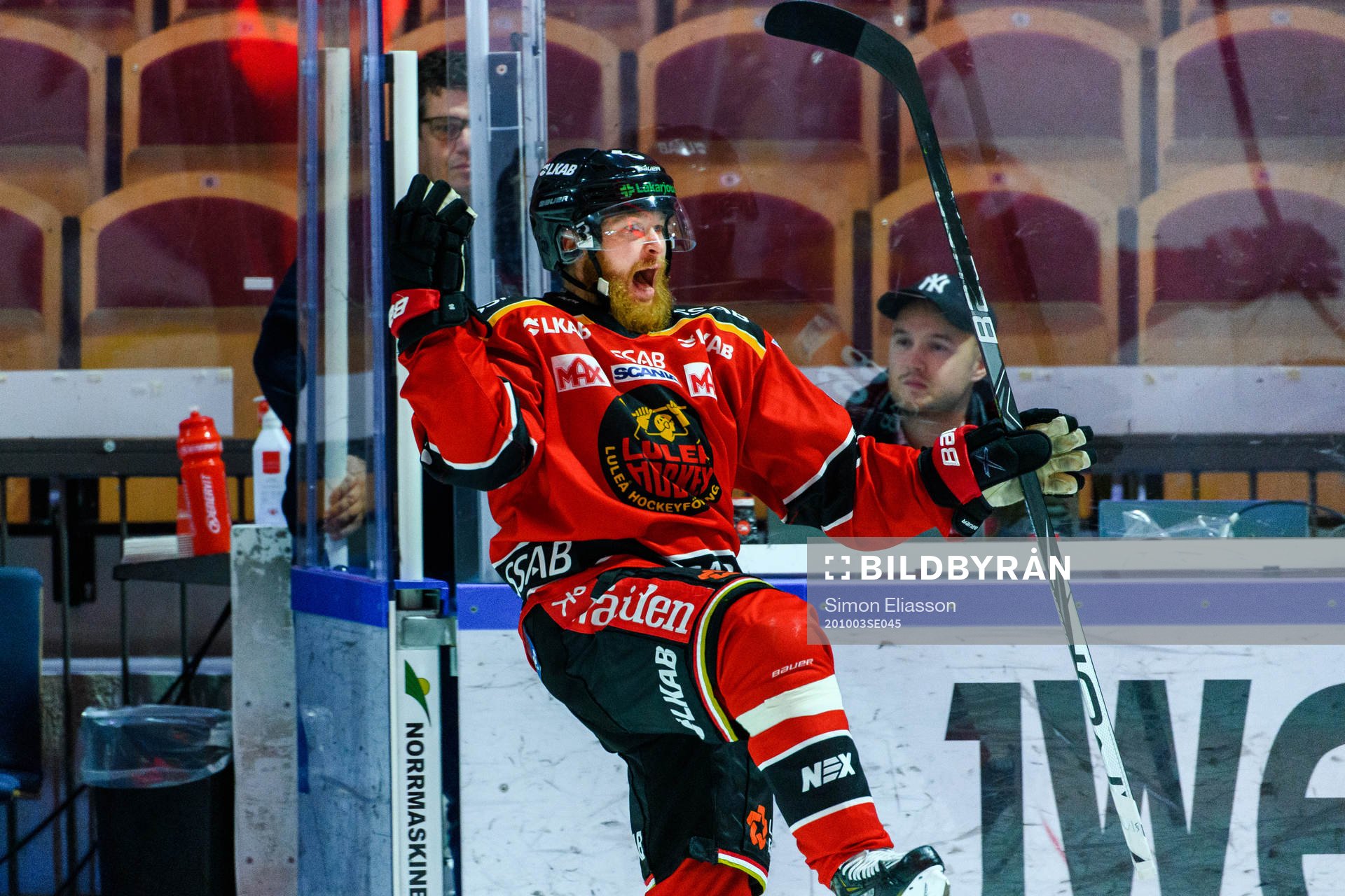 Luleås Linus Klasen jublar