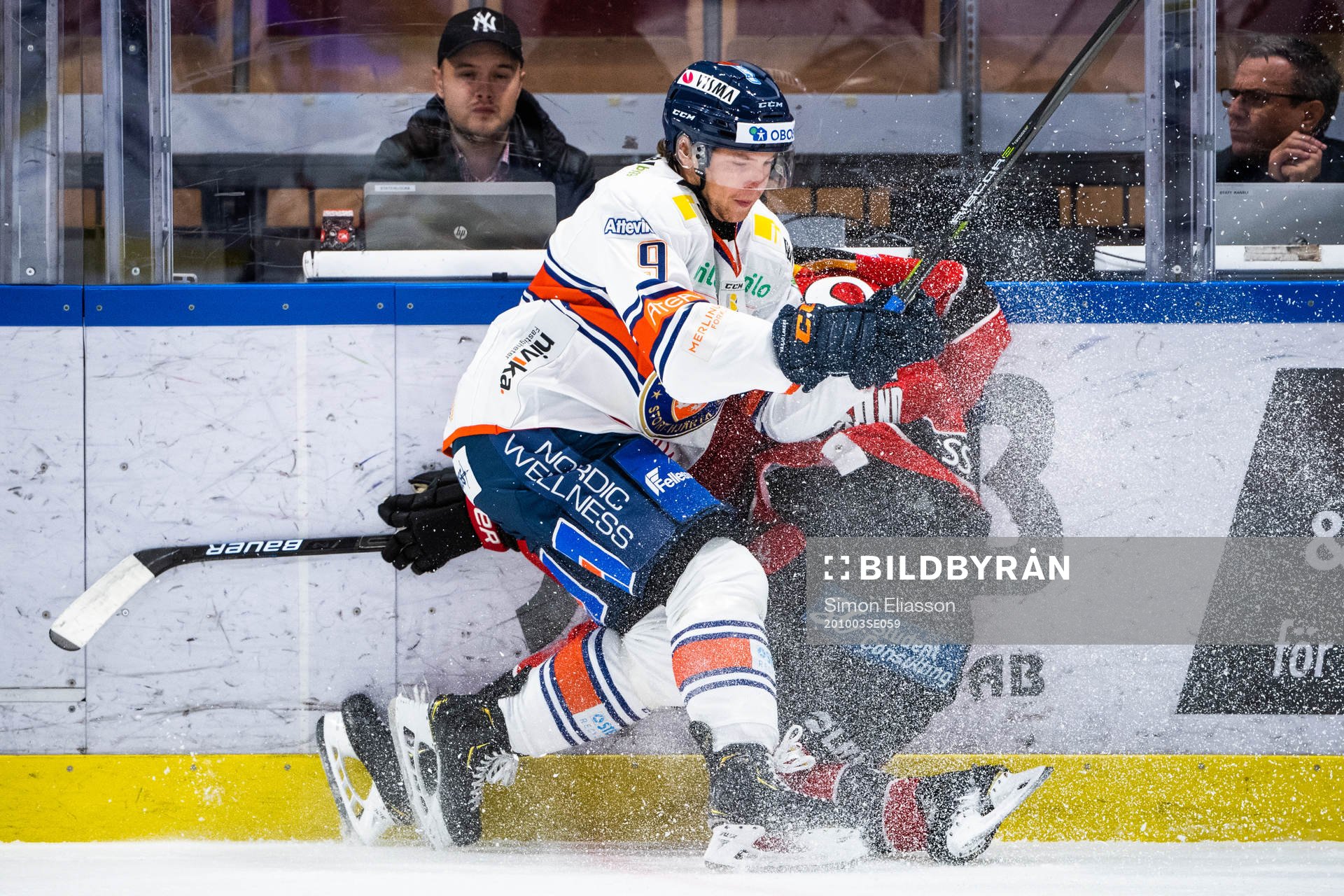 Växjös Marcus Davidsson med Luleås Oscar Engsund