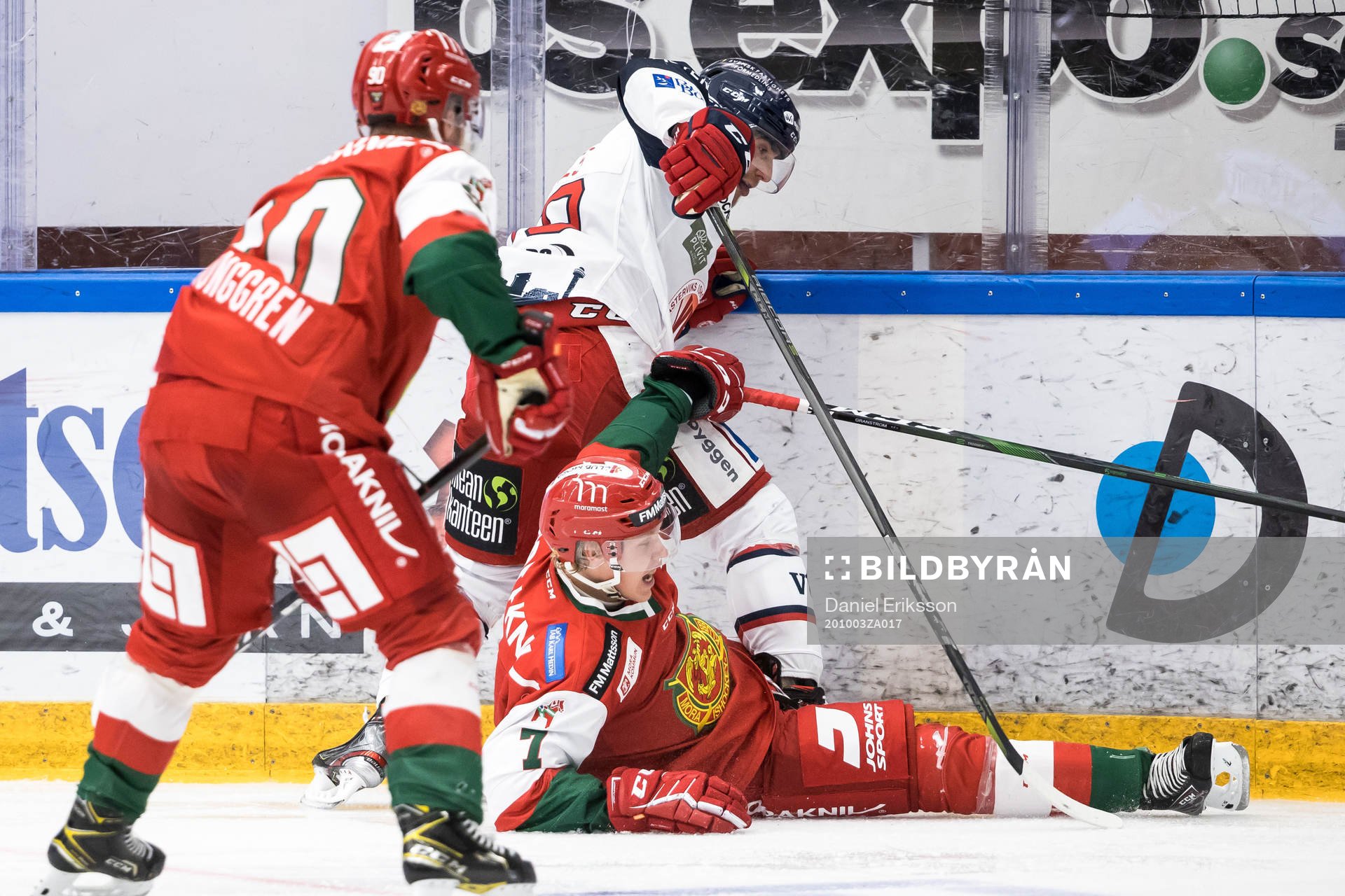 Västerviks Kellen Jones och Moras Jonathan Granström