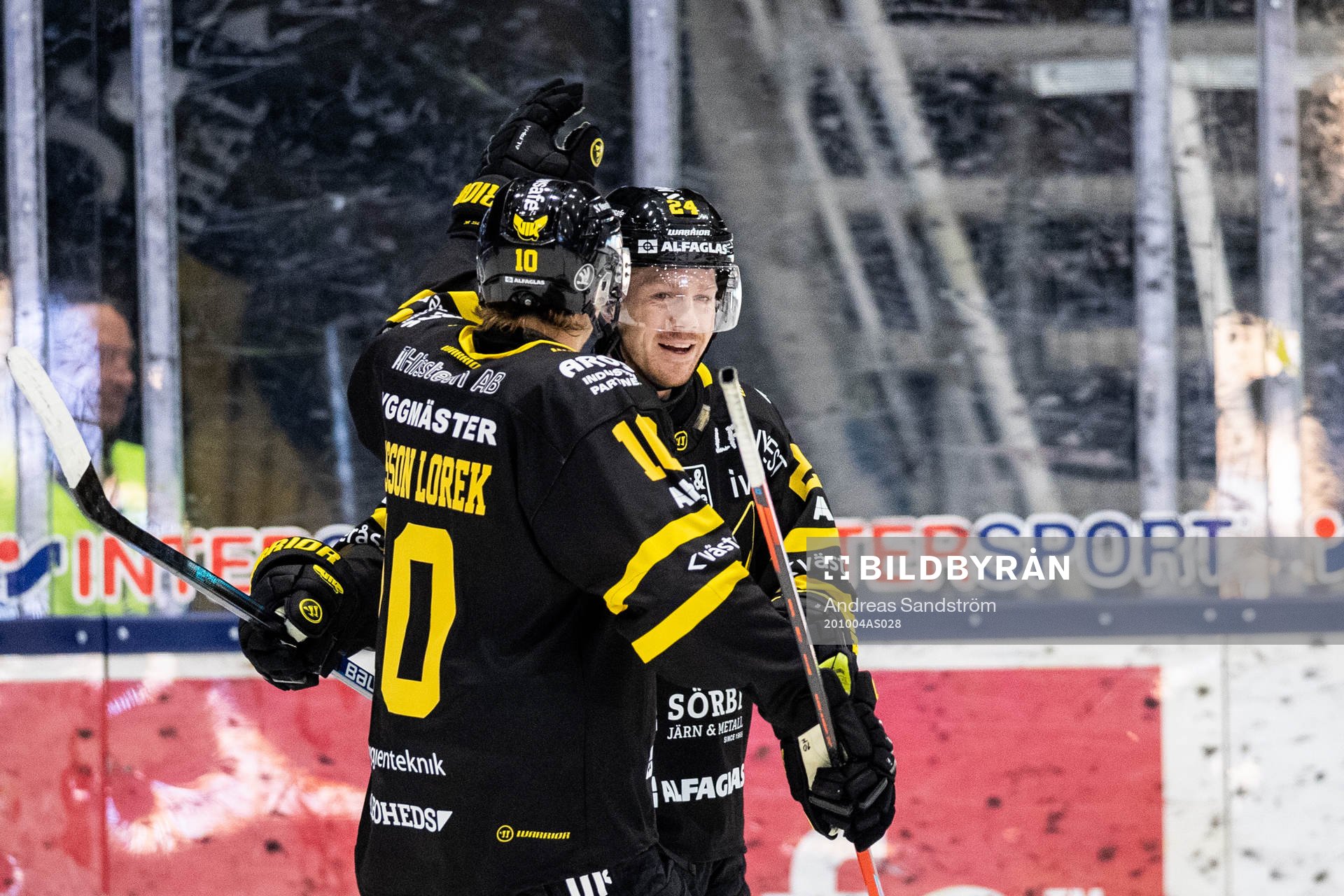 Västerås Joakim Hillding jublar