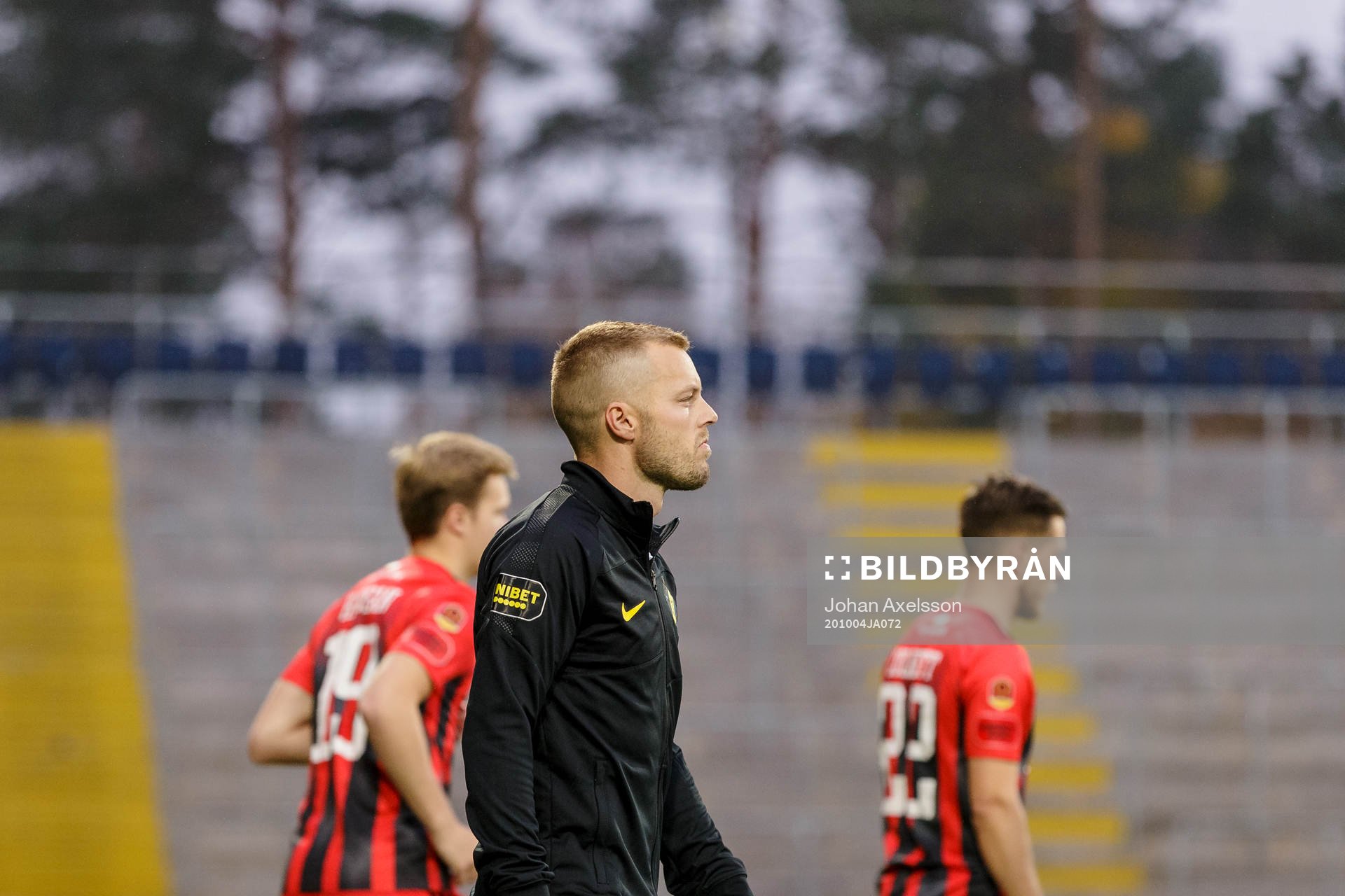 s Sebastian Larsson