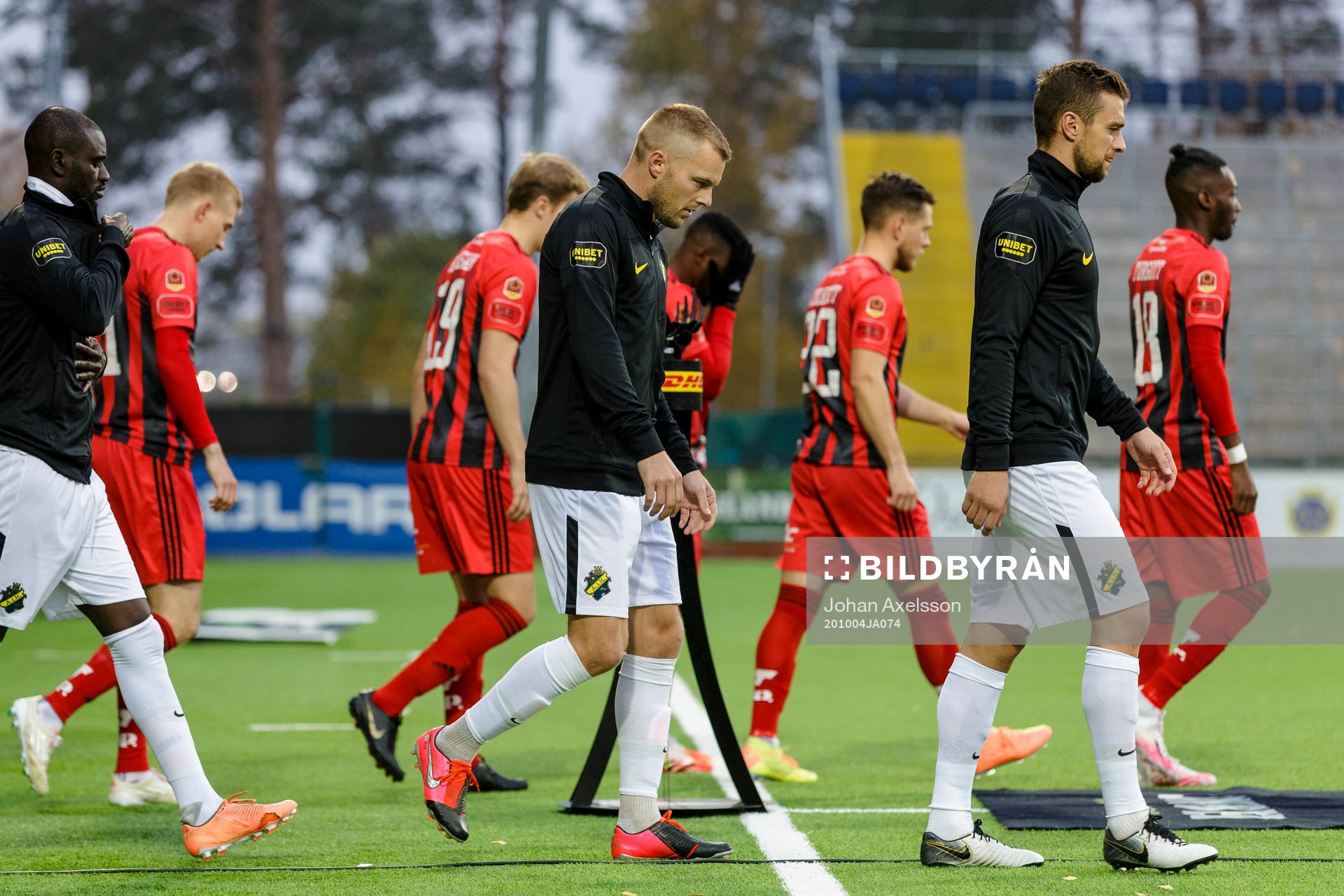 s Sebastian Larsson