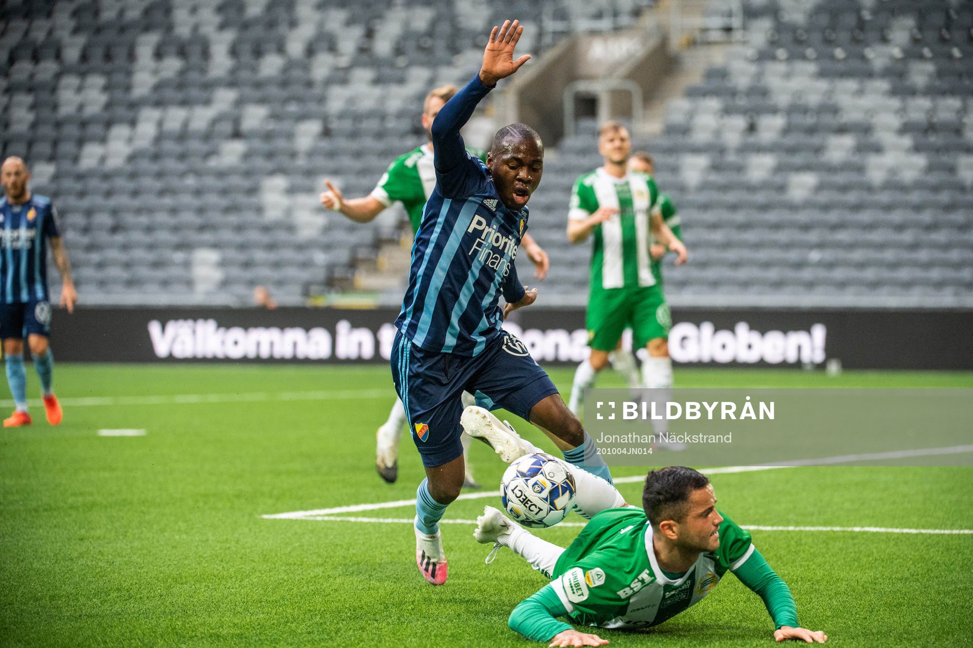 Djurgårdens Edward Chilufya och Hammarbys Mohanad Jeahze