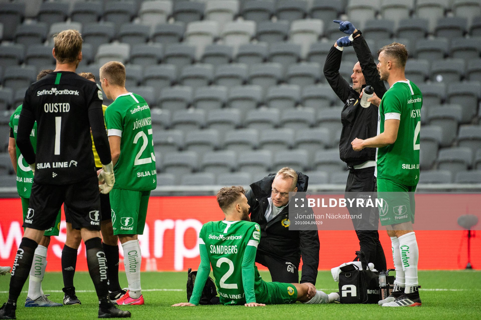 Hammarbys Simon Sandberg får läkarvård