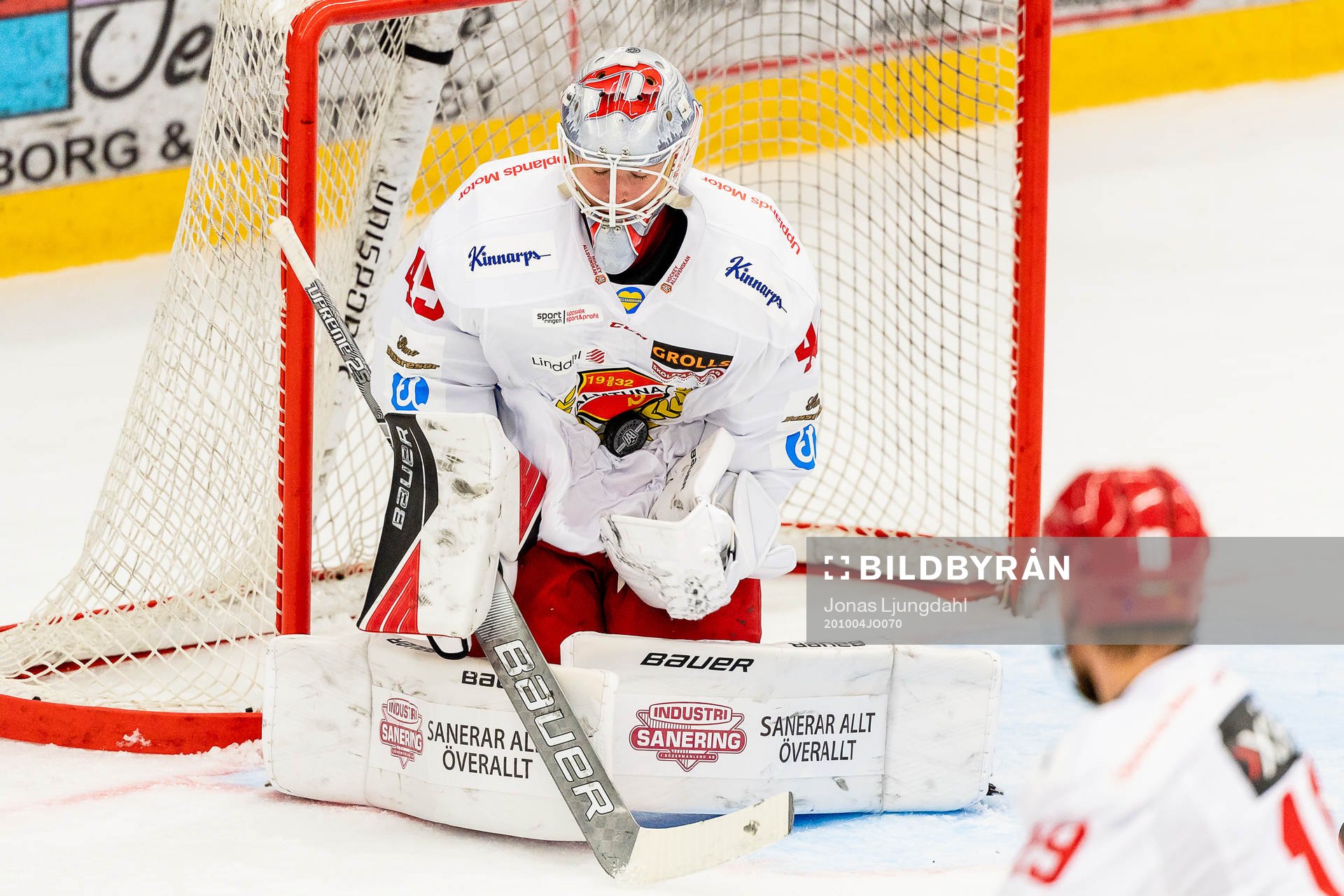 Almtunas målvakt Filip Larsson