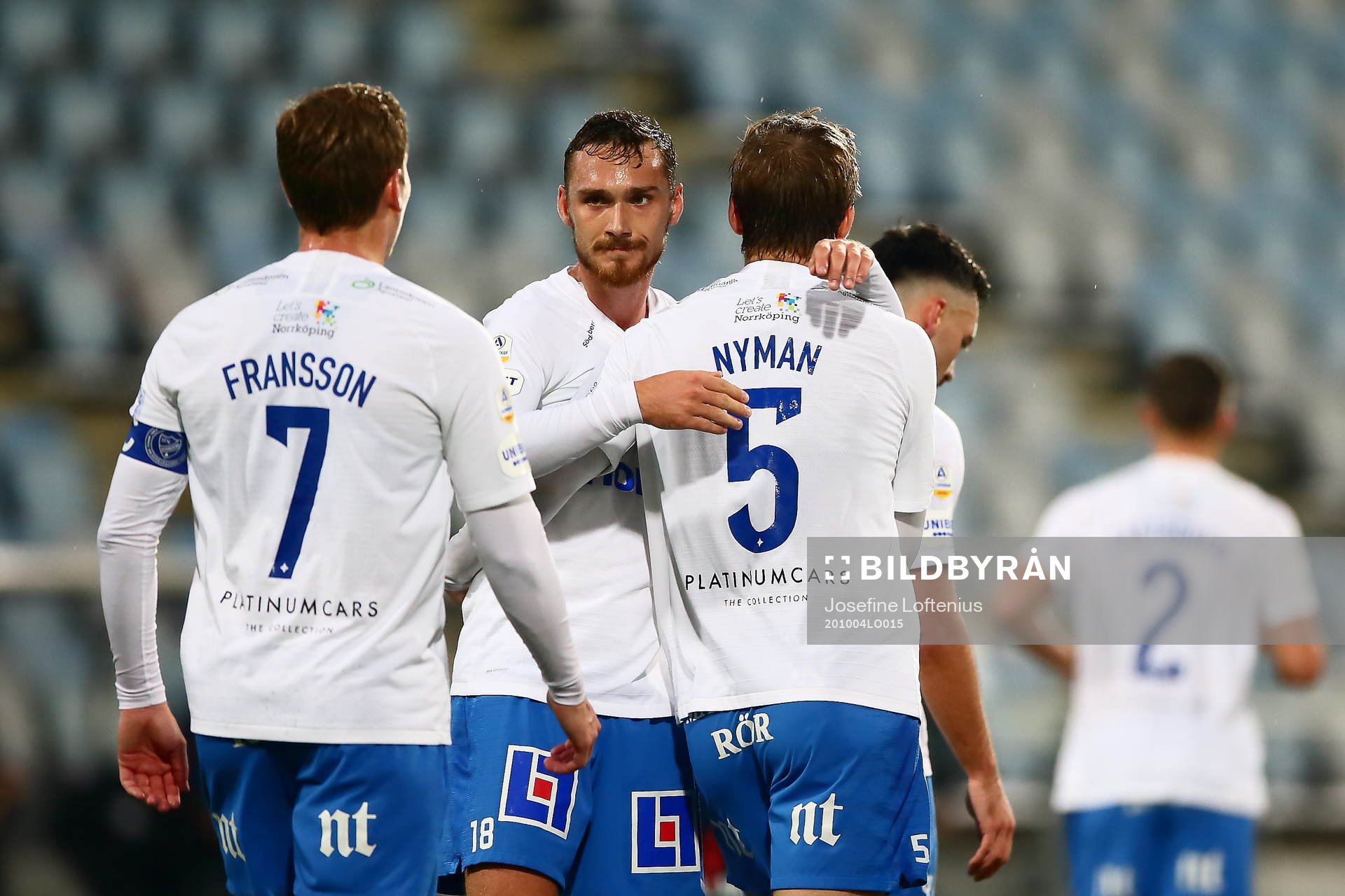 IFK Norrköpings Linus Wahlqvist kramar om Christoffer Nyman