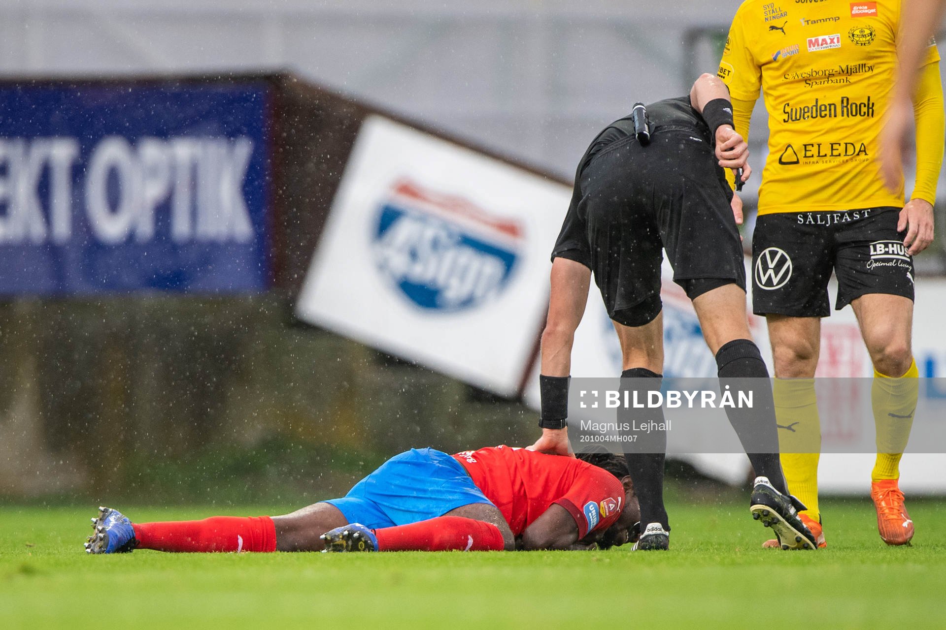 Helsingborgs Kebba Ceesay har ont