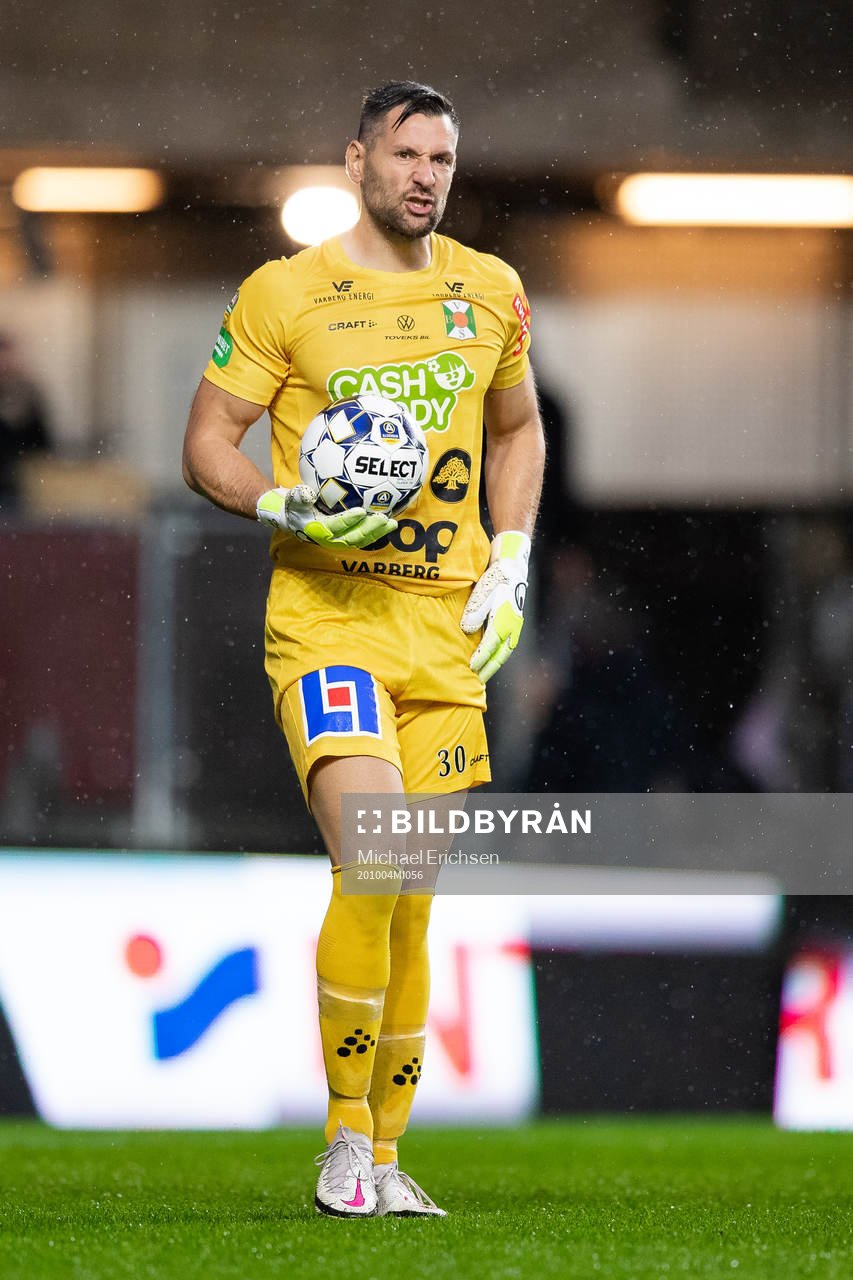 Varbergs målvakt Stojan Lukic