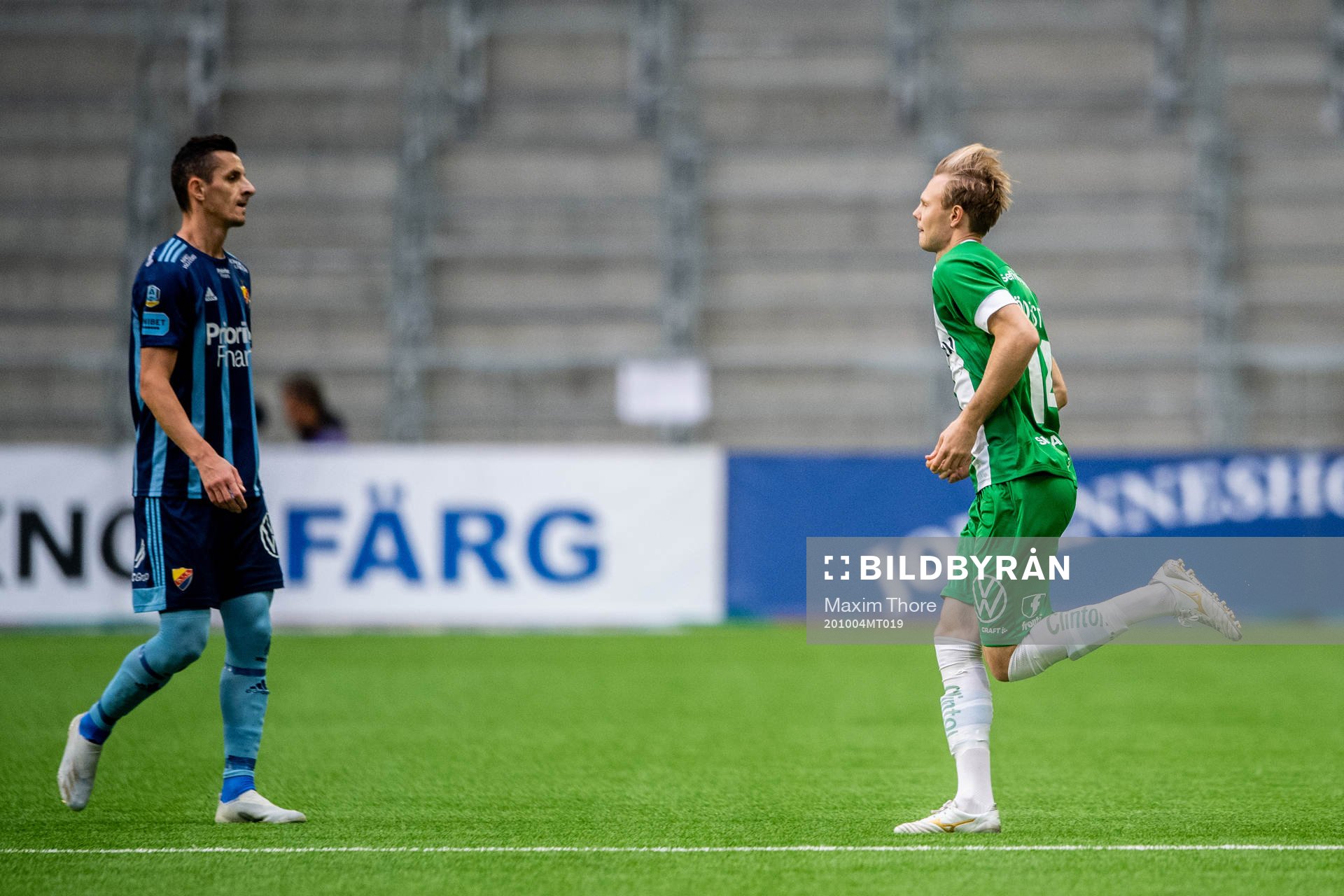 Hammarbys Tim Söderström byts in