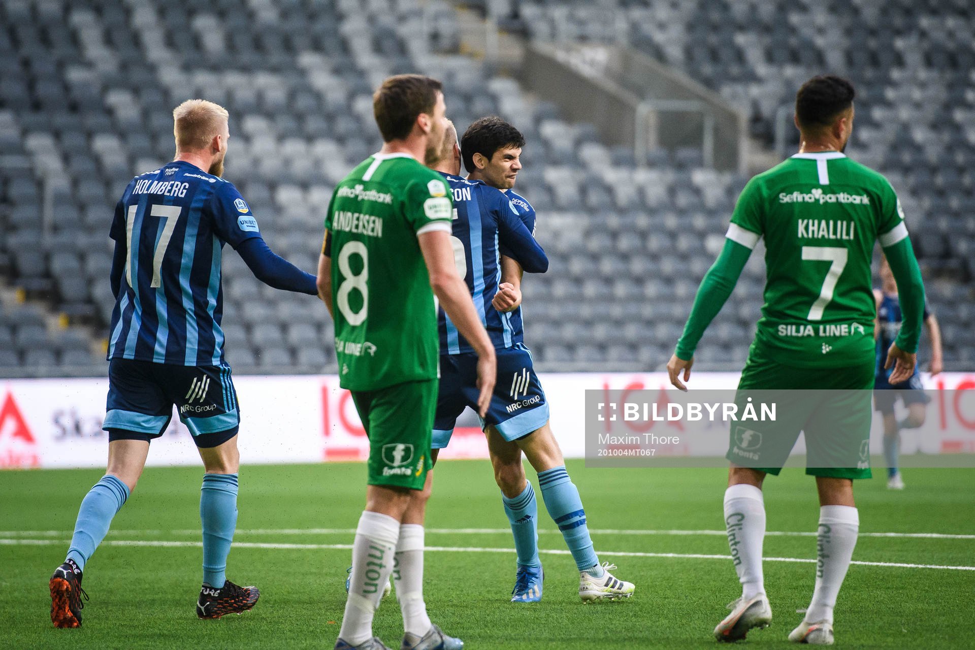 Djurgårdens Jesper Nyholm jublar efter 1-1 under fotbollsmatchen i Allsvenskan mellan Hammarby och Djurgården den 4 oktober 2020 i Stockholm.