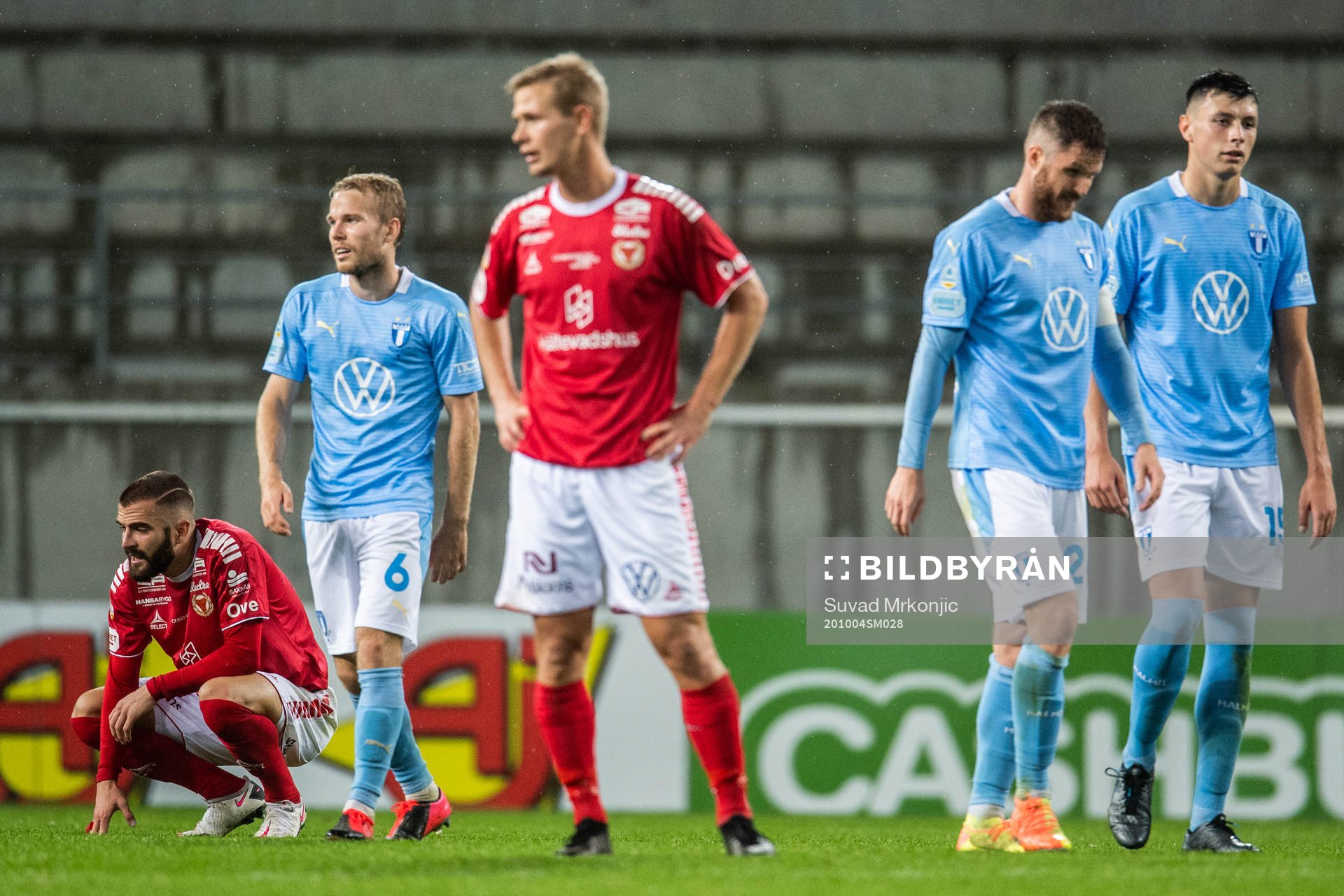 Kalmars Filip Sachpekidis och Erik Israelsson deppar
