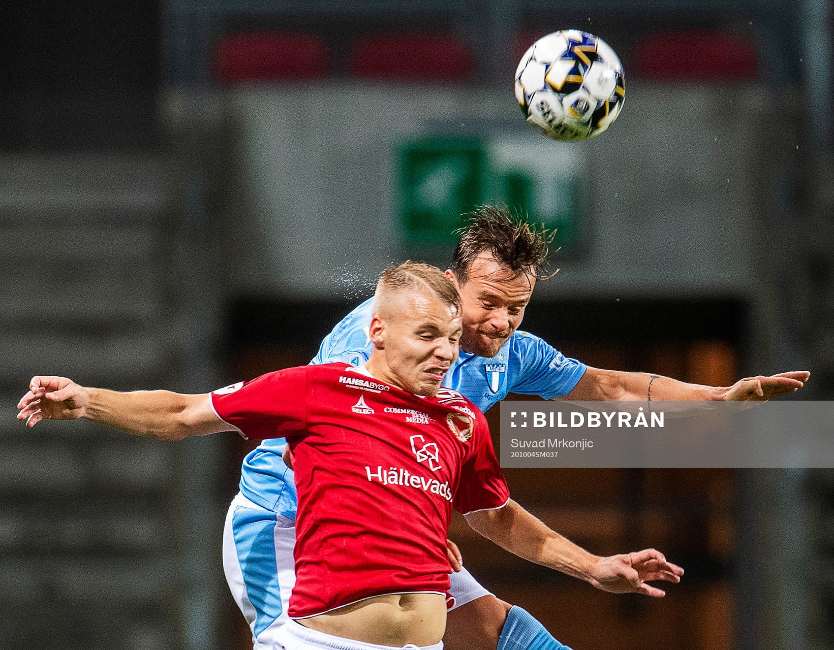 Kalmars Sebastian Ring och Malmö FFs Eric Larsson