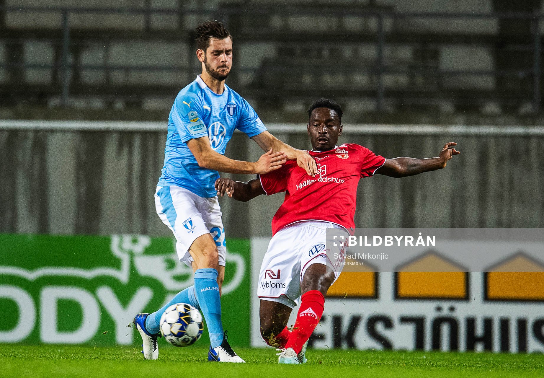 Kalmars Mayron George och Malmö FFs Adi Nalic