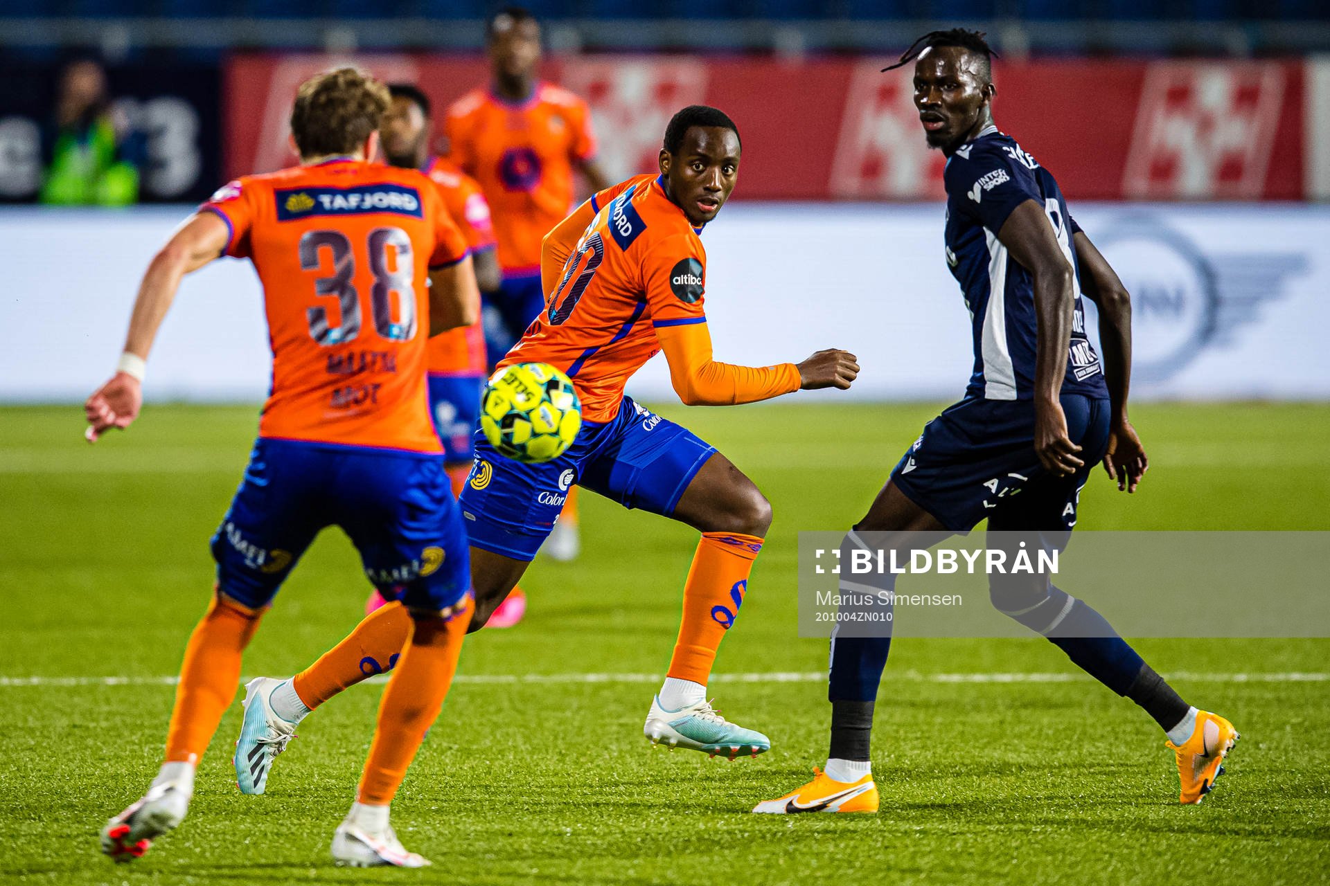 Parfait Bizoza of Aalesund and Amidou Diop of Kristiansund
