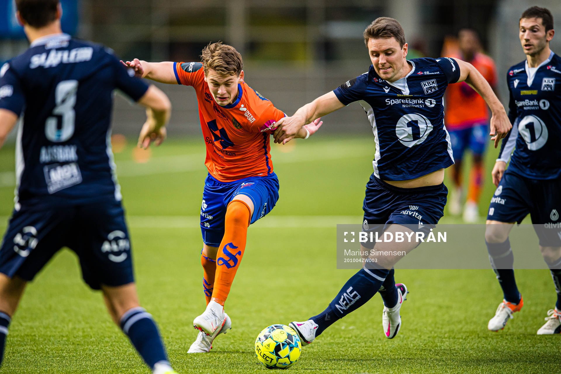 Isak Dybvik Määttä of Aalesund and Bent Langåssve Sørmo of Kristiansund during the Eliteserien match between Aalesund and Kristiansund on October 4, 2020 in Ålesund.