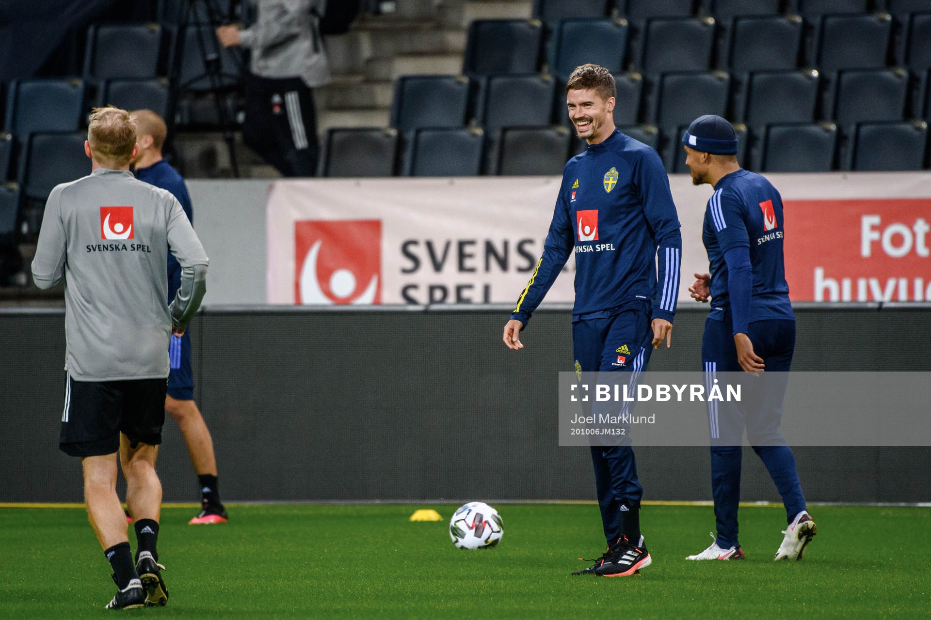 Mikeal Lustig of the Swedish national football team