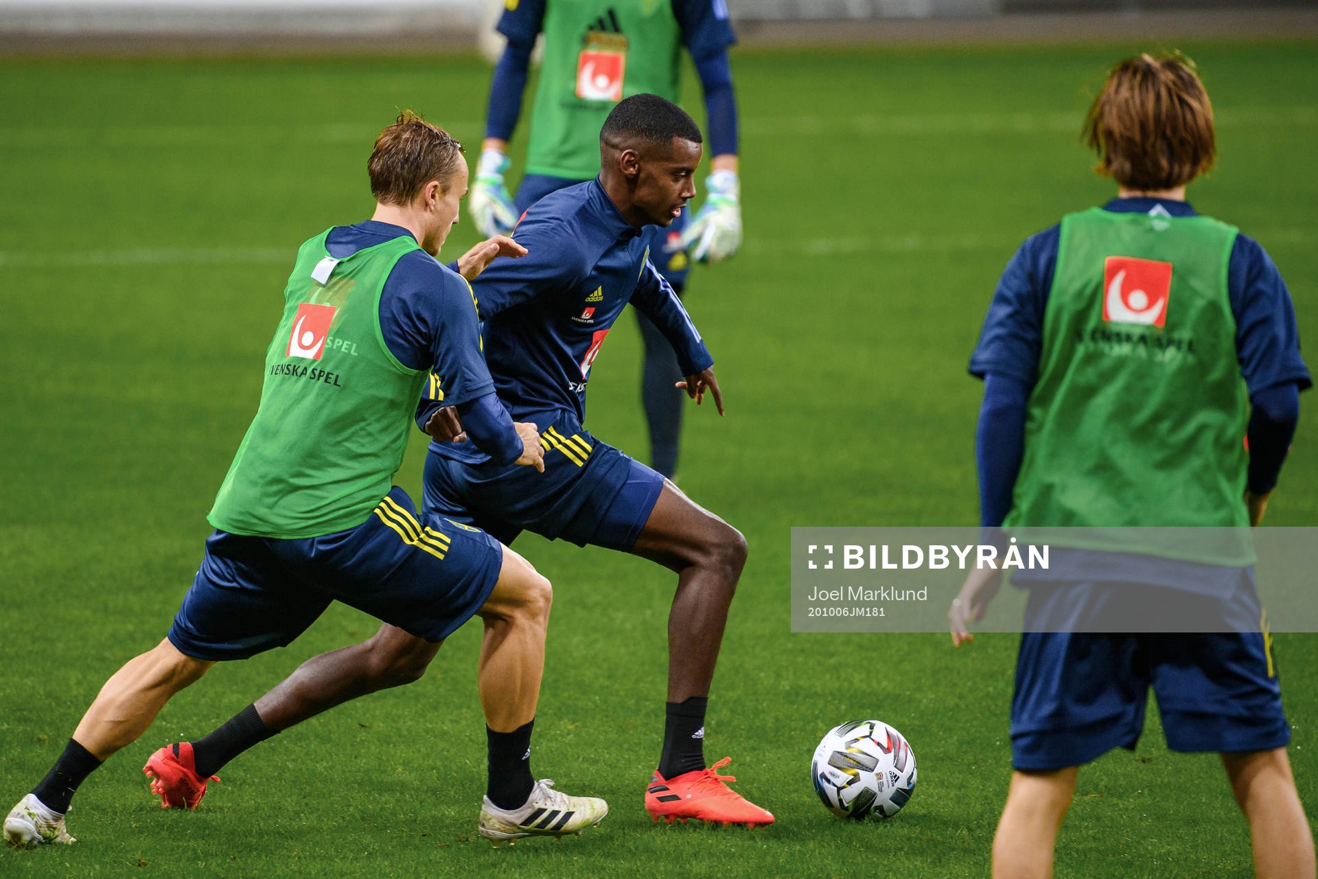 Pierre Bengtsson and Alexander Isak of the Swedish national