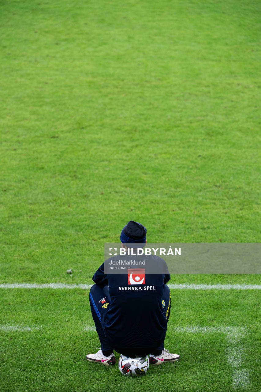 Victor Nilsson Lindelöf of the Swedish national football